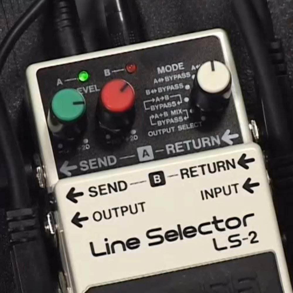 Boss LS-2 Line Selector/Power Supply