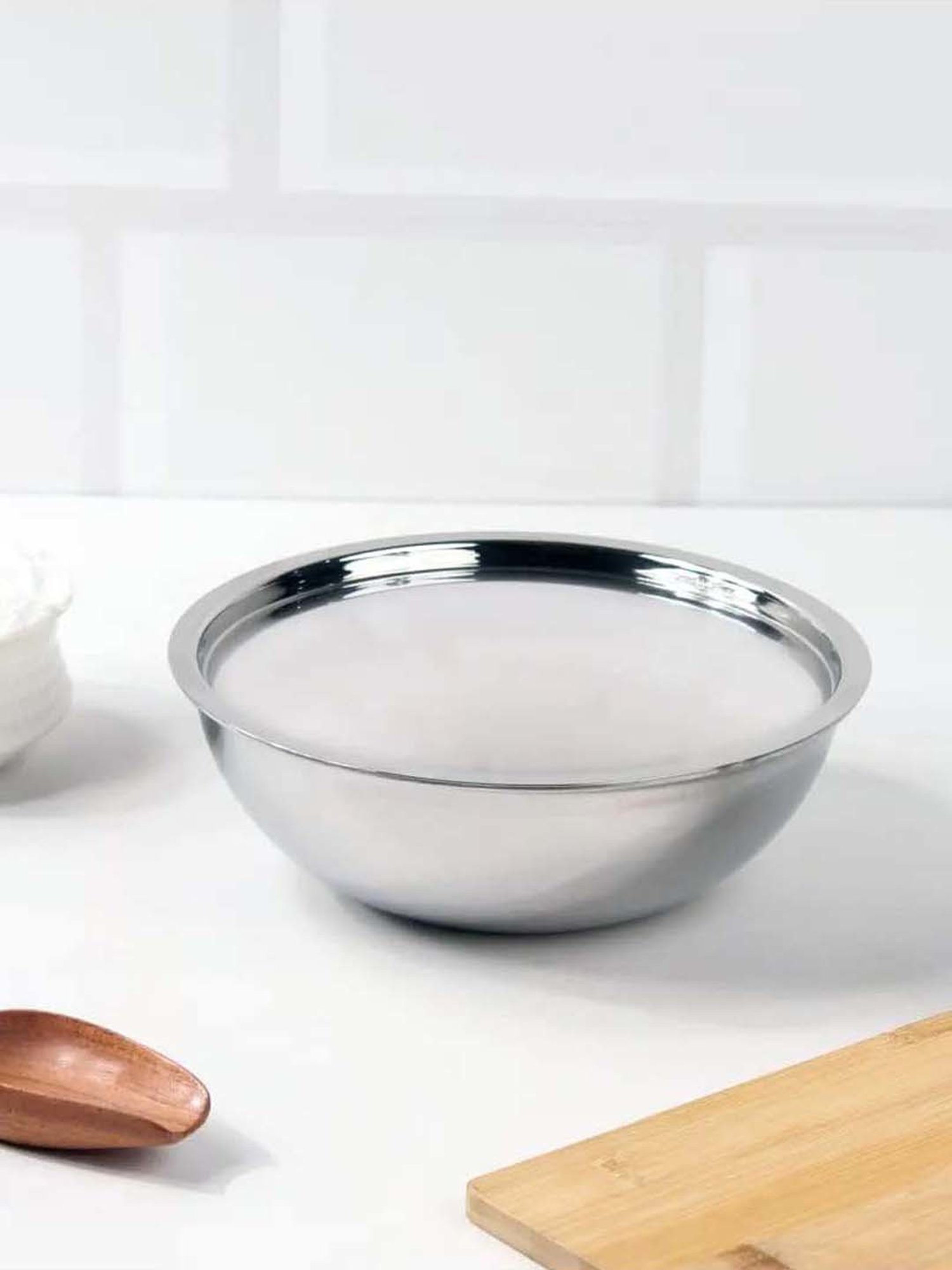 The Indus Valley Silver Stainless Steel 22 cm Induction Compatible Tasla With Lid (1.7 L)