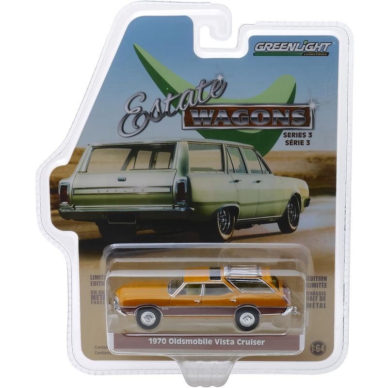 1970 Oldsmobile Vista Cruiser with Wood Grain Paneling and Roof Rack Nugget Gold 1/64 Diecast Model Car by Greenlight