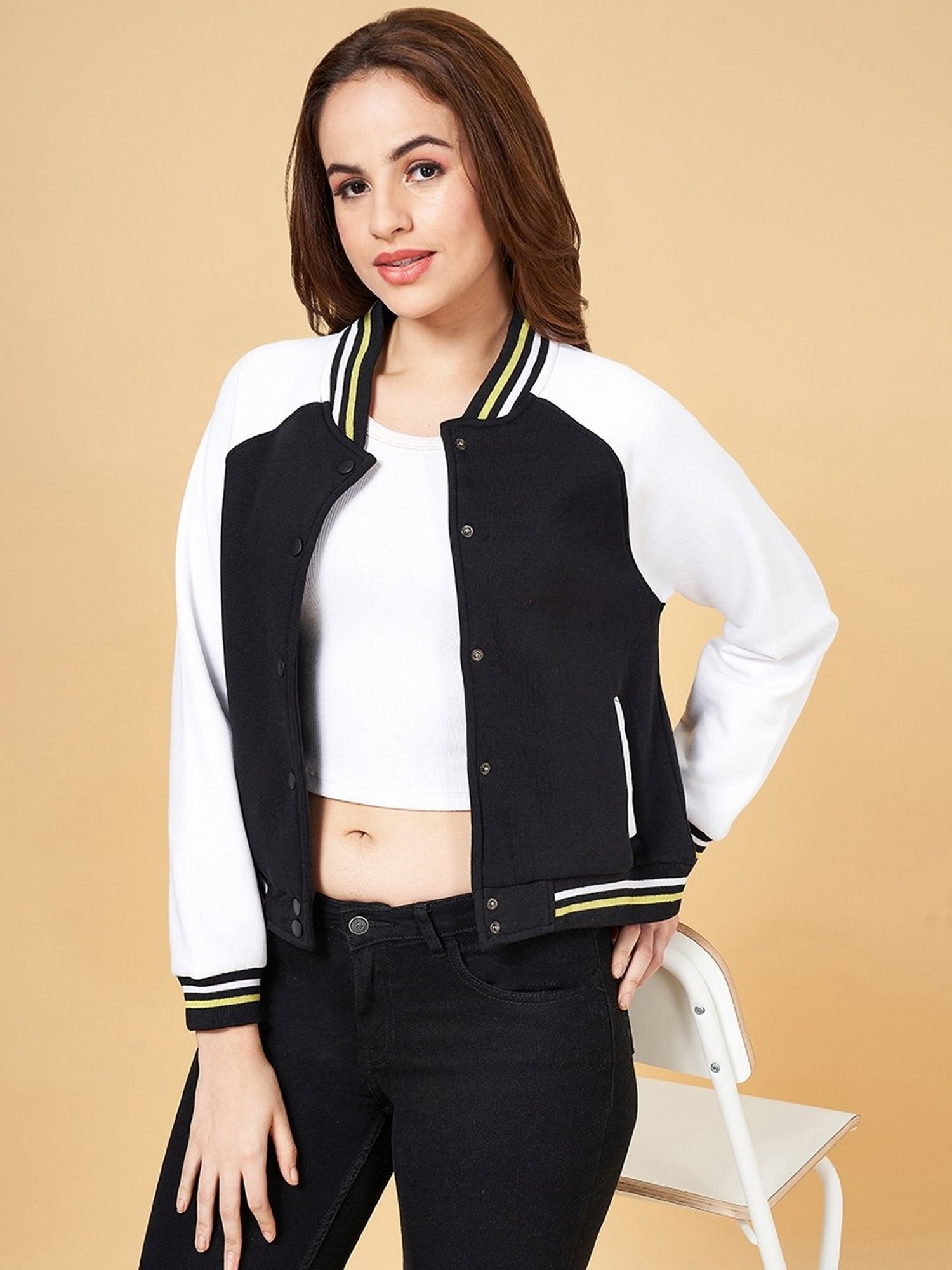 People by Pantaloons Black & White Cotton Color-Block Sweatshirt