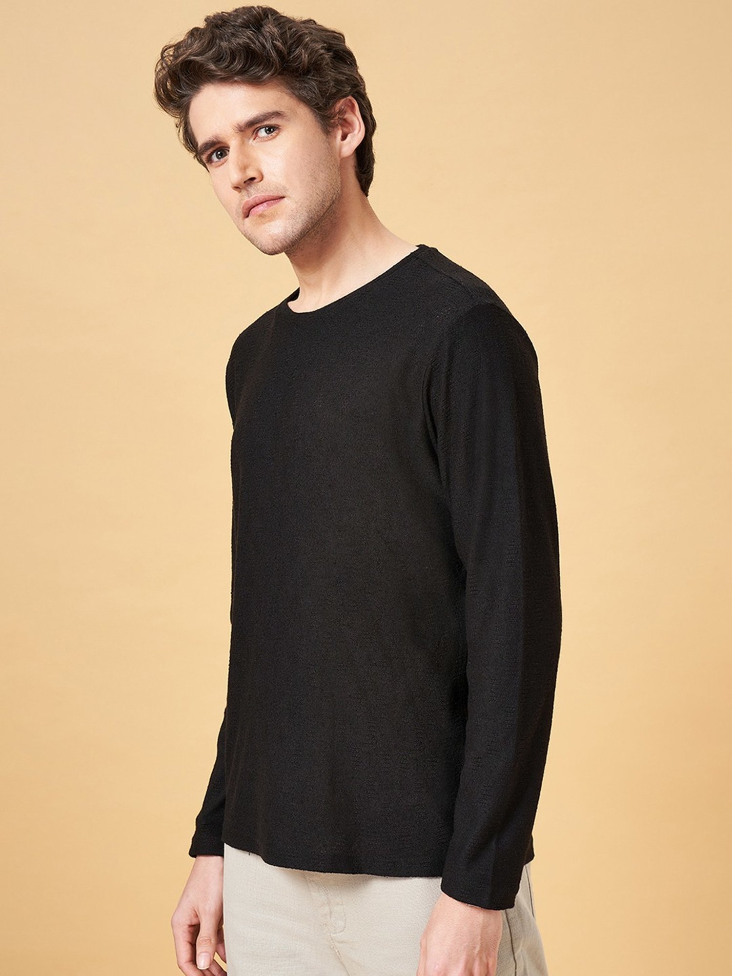 7 Alt by Pantaloons Anthracite Slim Fit T-Shirt