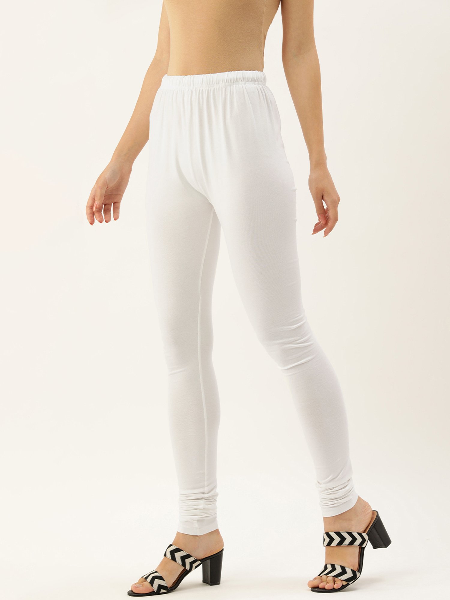 Amukti White Regular Fit Mid Rise Leggings