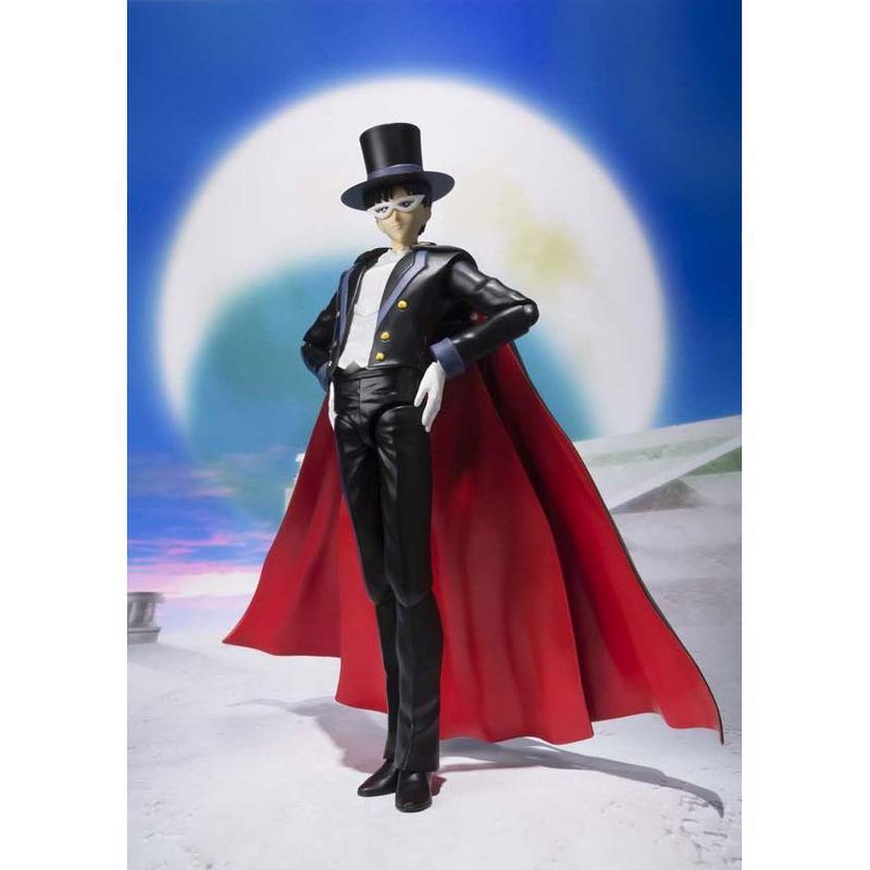 S.H. Figuarts - Tuxedo Mask - Sailor Moon Action figures