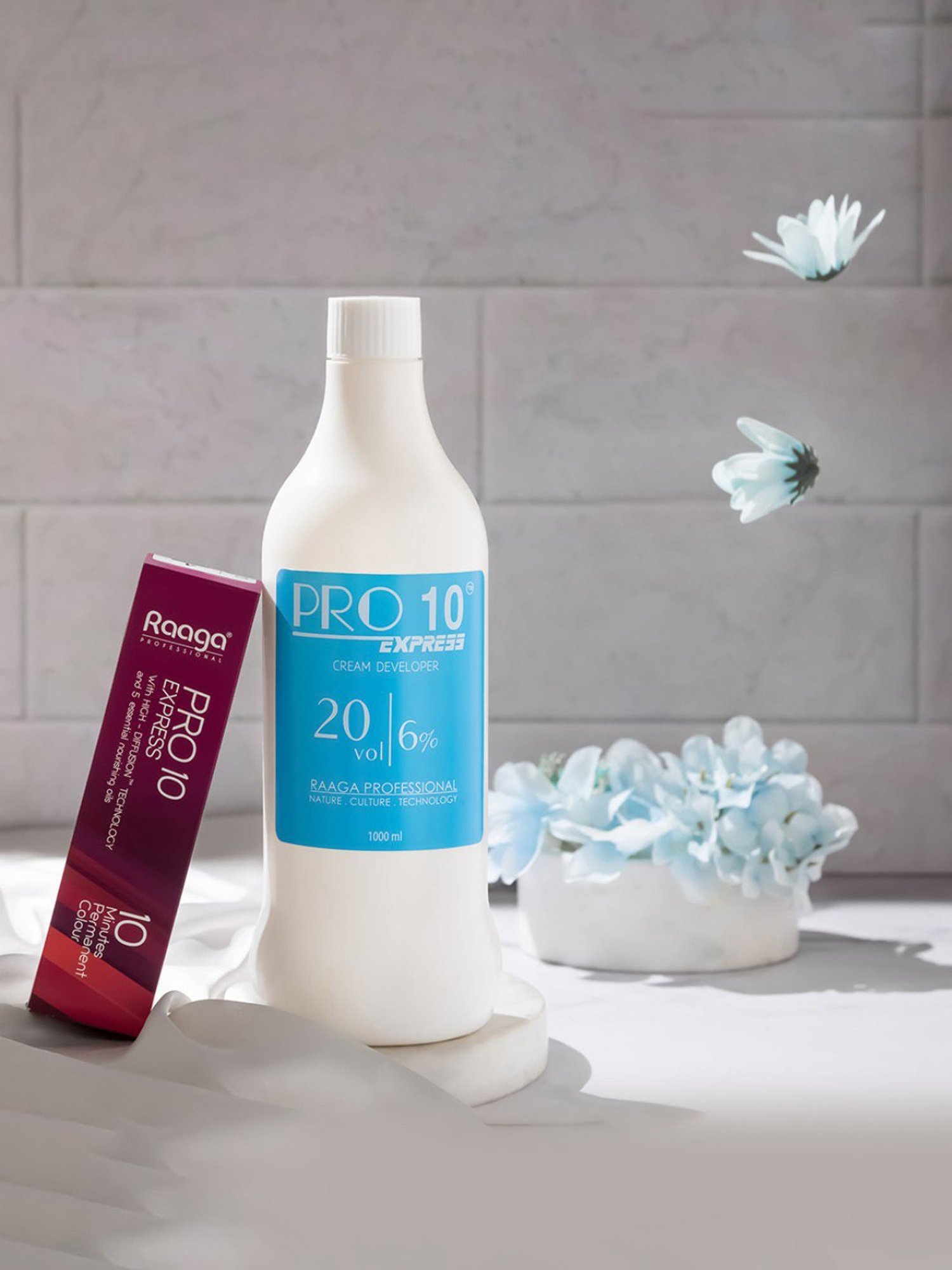 Raaga Professional Pro 10 Express 10 Minutes Permanent Colour Light Brown 5 - 90 gm