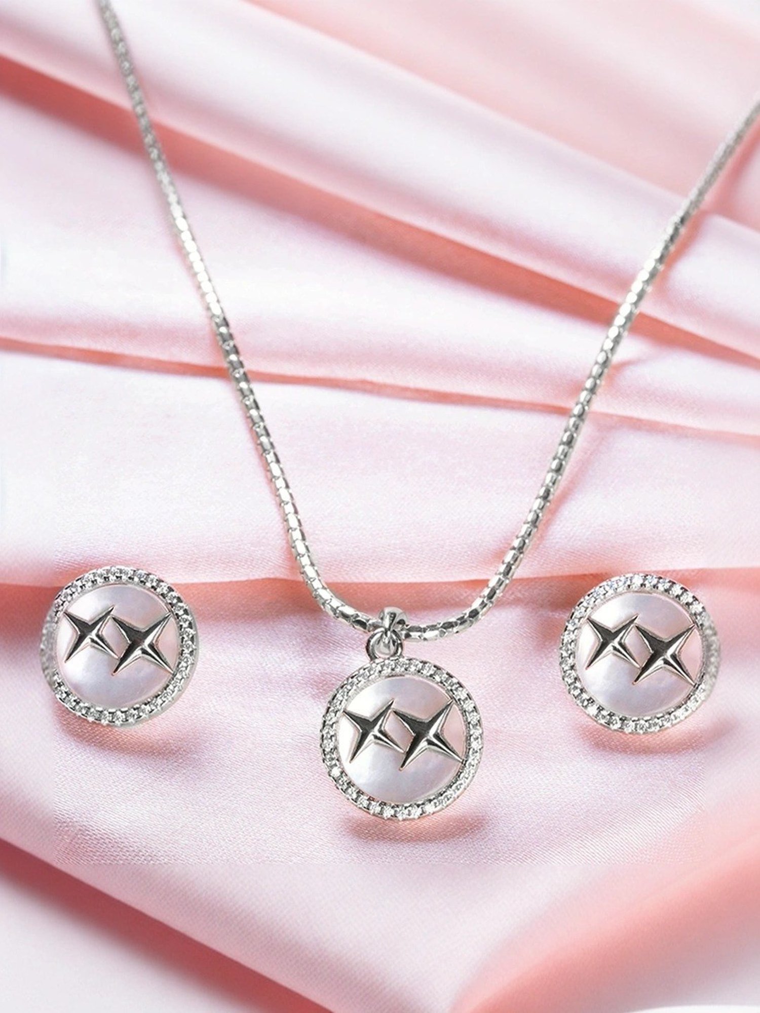 Touch925 Sterling Silver Rosy Radiance Pendant Set for women