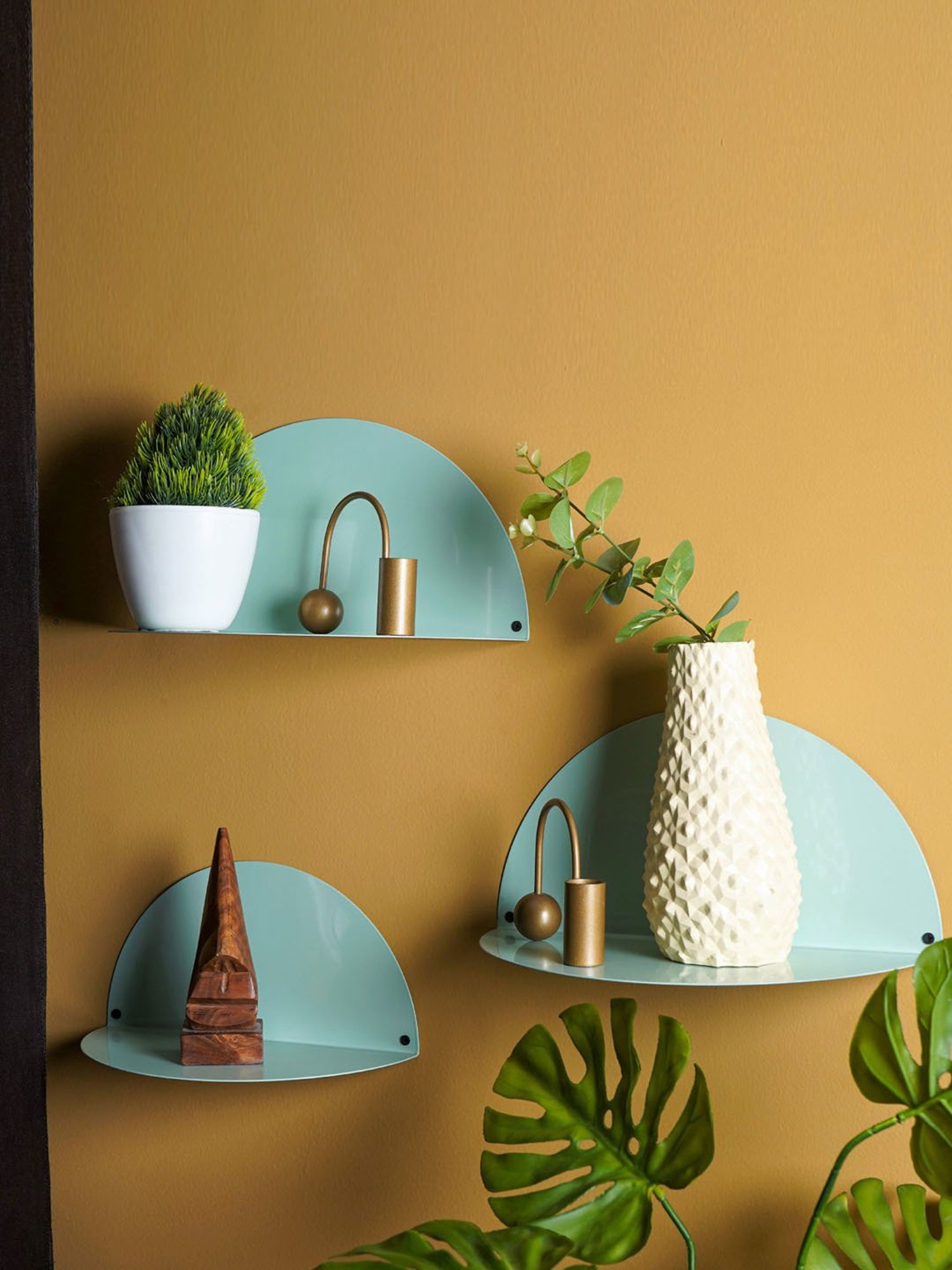 Nilkamal Cora White Engineered Wood TV Entertainment Unit with 2 Shelves