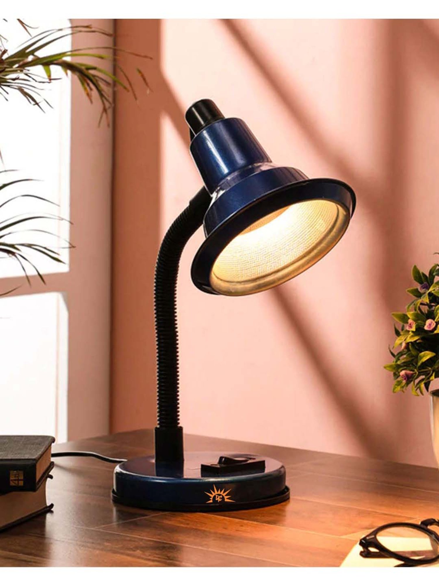 DecorativeRay Blue Iron Study Table Lamp - Set of 1