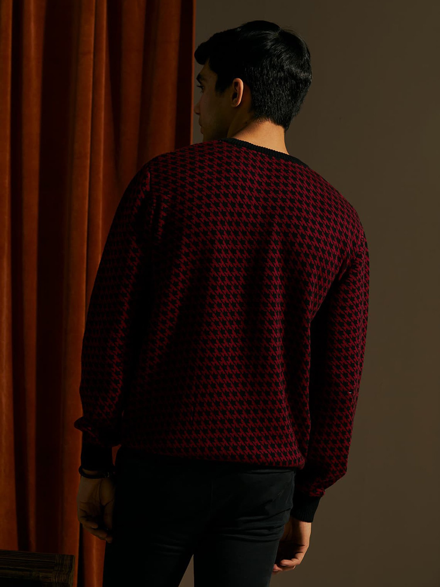 ANDAMEN Red Regular Fit Self Design Cotton Sweater