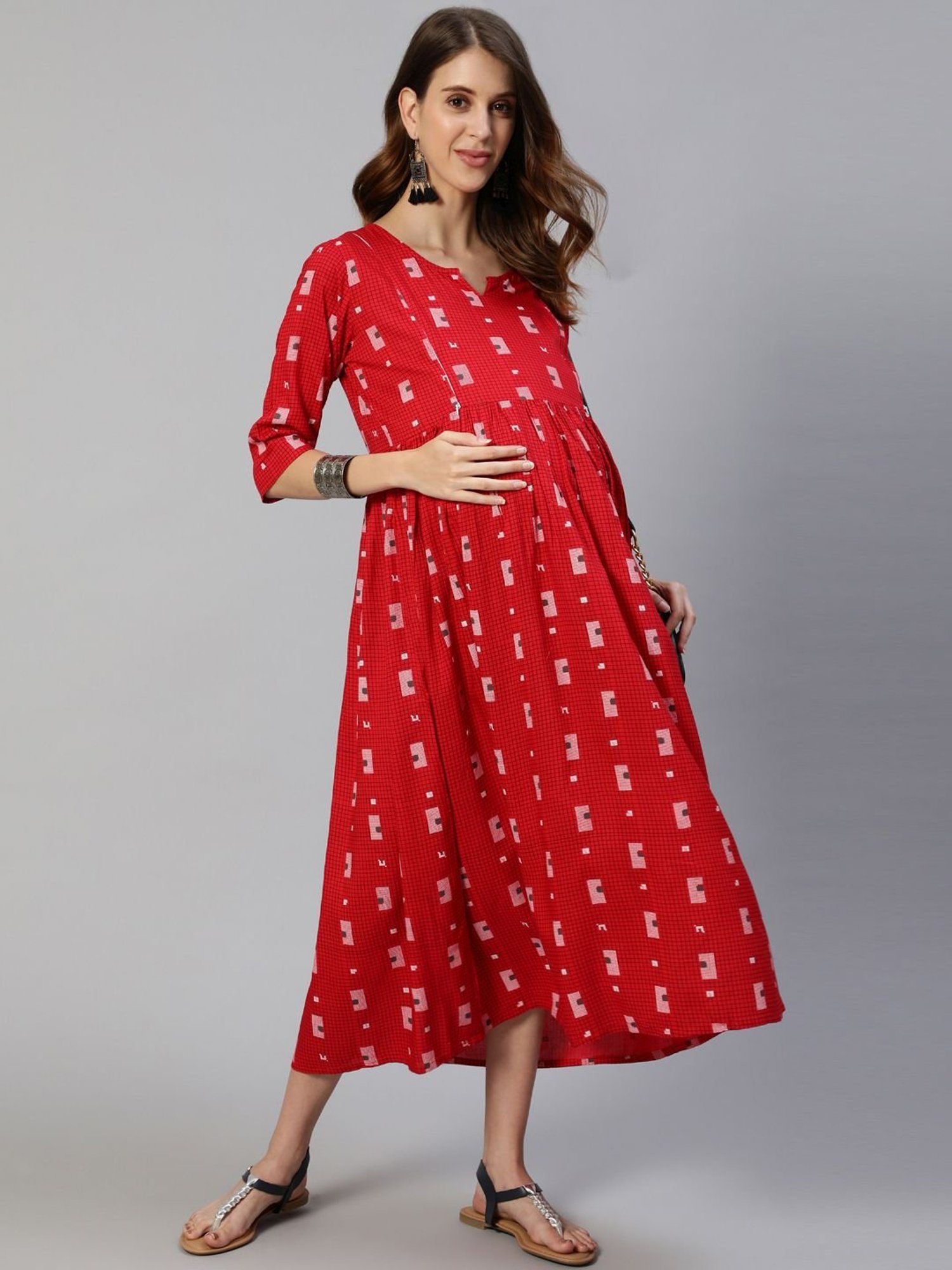 Anubhutee Red Print Maternity Dress