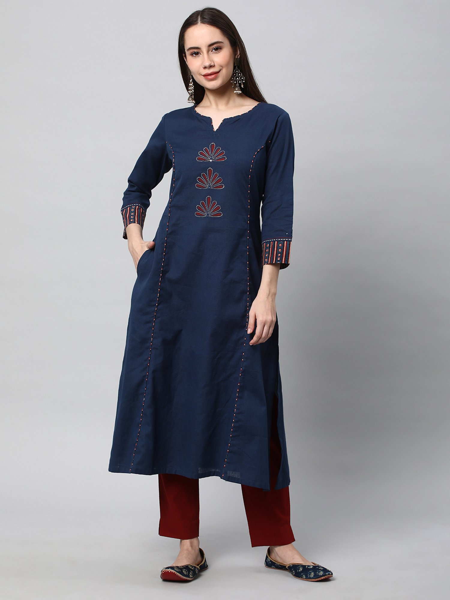 Kami Kubi Blue Embroidered A Line Kurta
