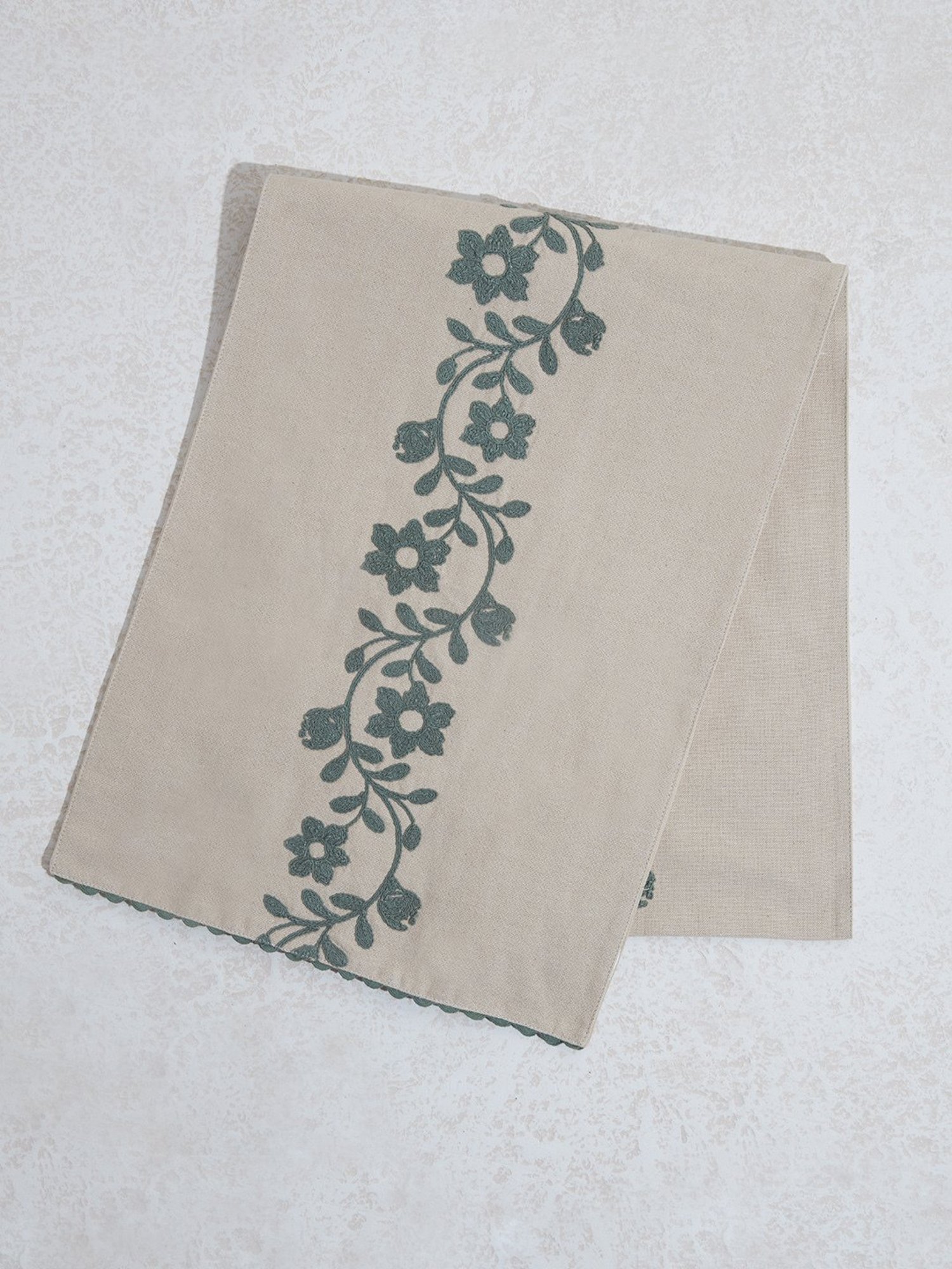 Romee Pink Polyester Ethnic Runners