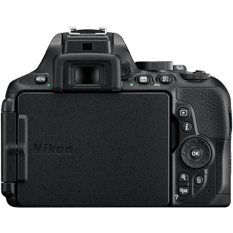 Nikon D5600 DSLR Camera with 18-140 Lens 1577