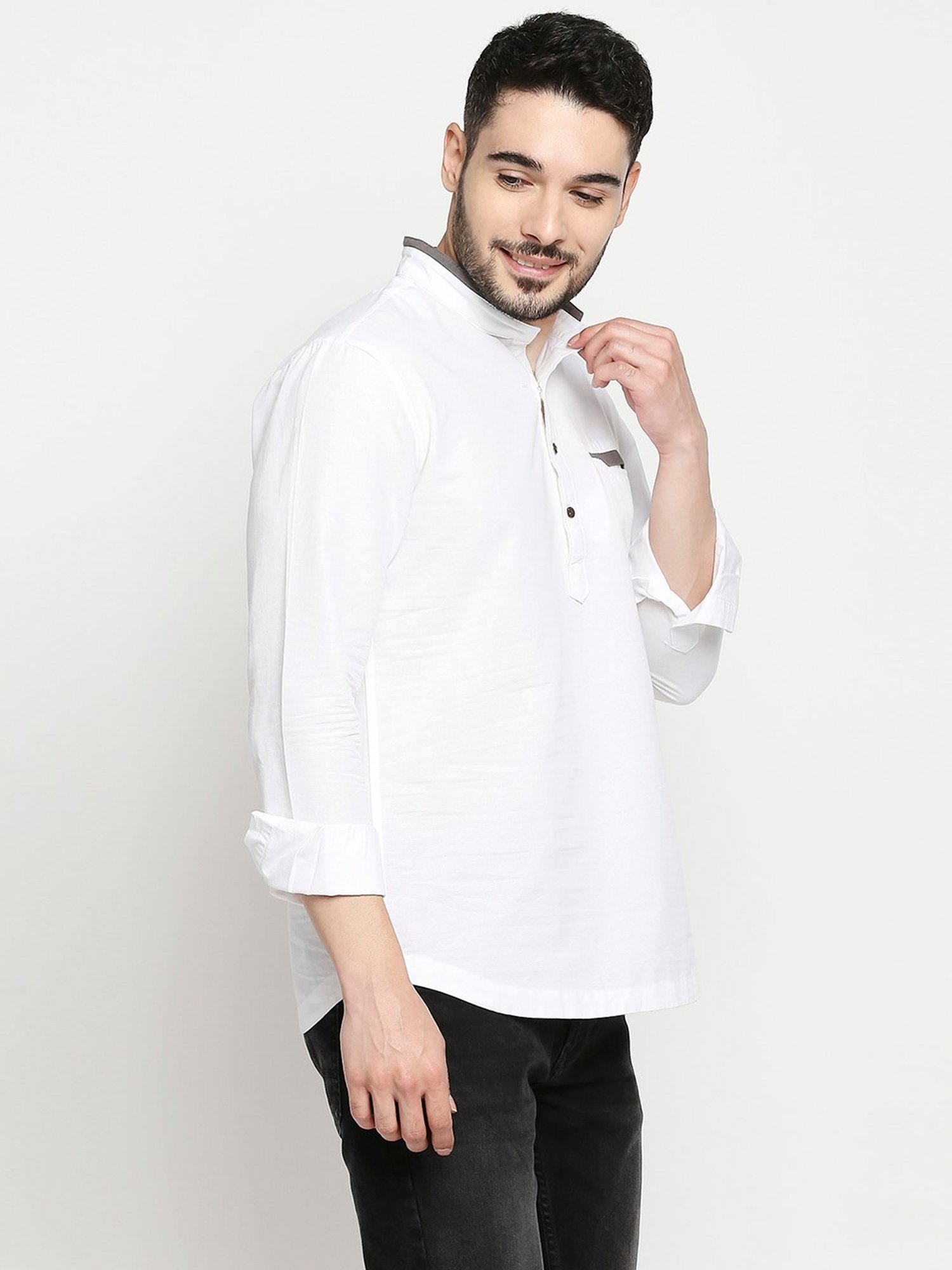 Spykar White Slim Fit Mandarin Collar Short Kurta