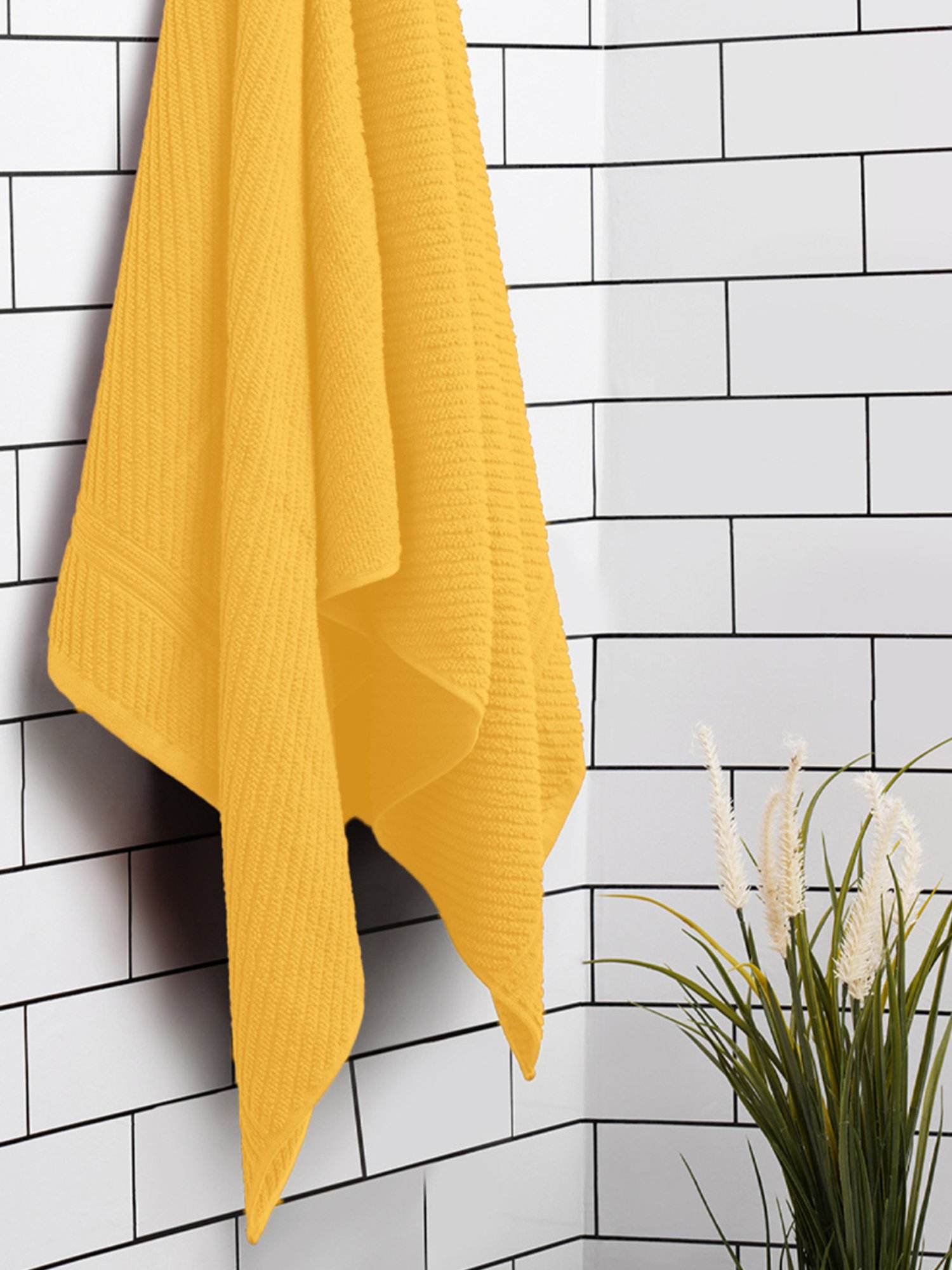 Spaces Relish Yellow Cotton 390 GSM Bath Towel