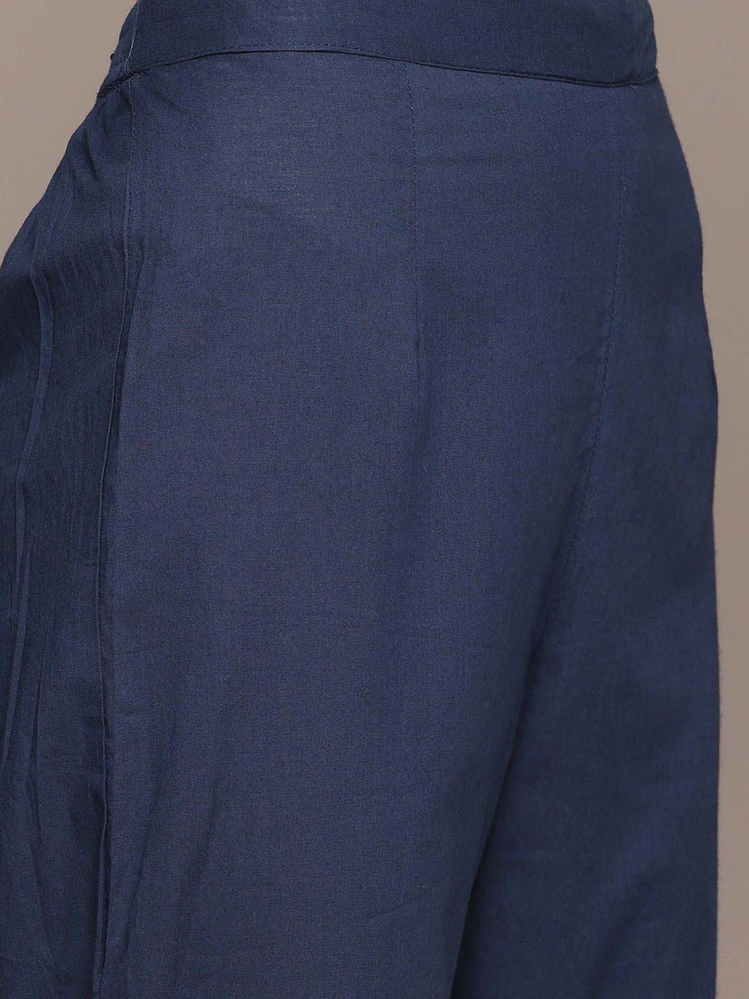 READIPRINT FASHIONS Blue Cotton Embroidered Kurta Pant Set With Dupatta