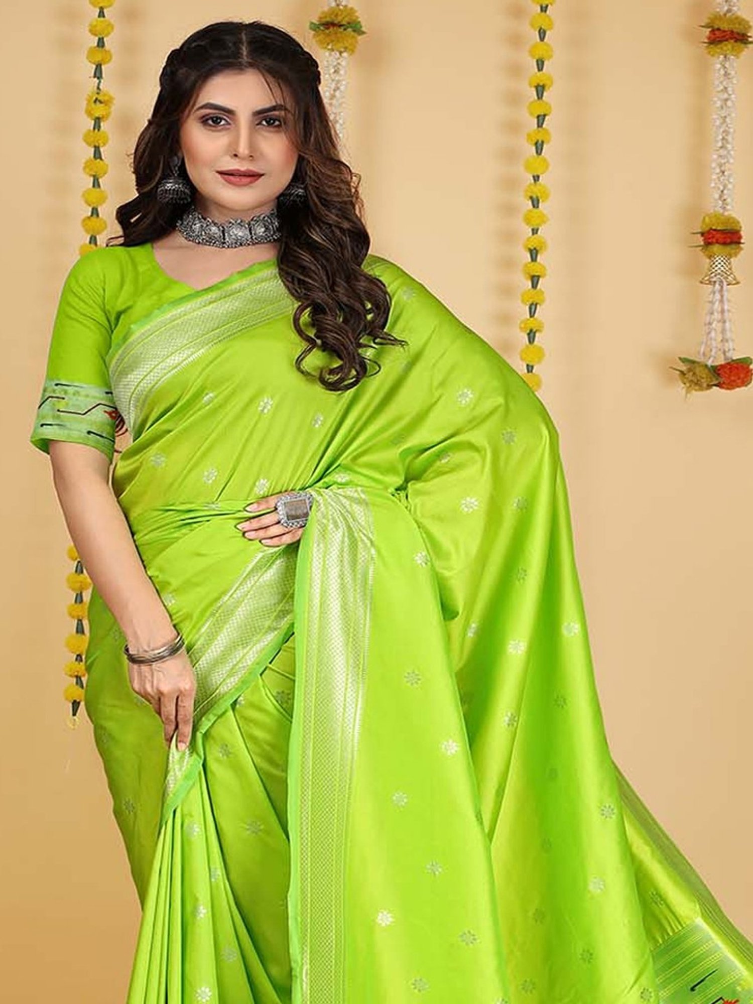 SHUBHKALA Green Silk Woven Saree With Unstitched Blouse