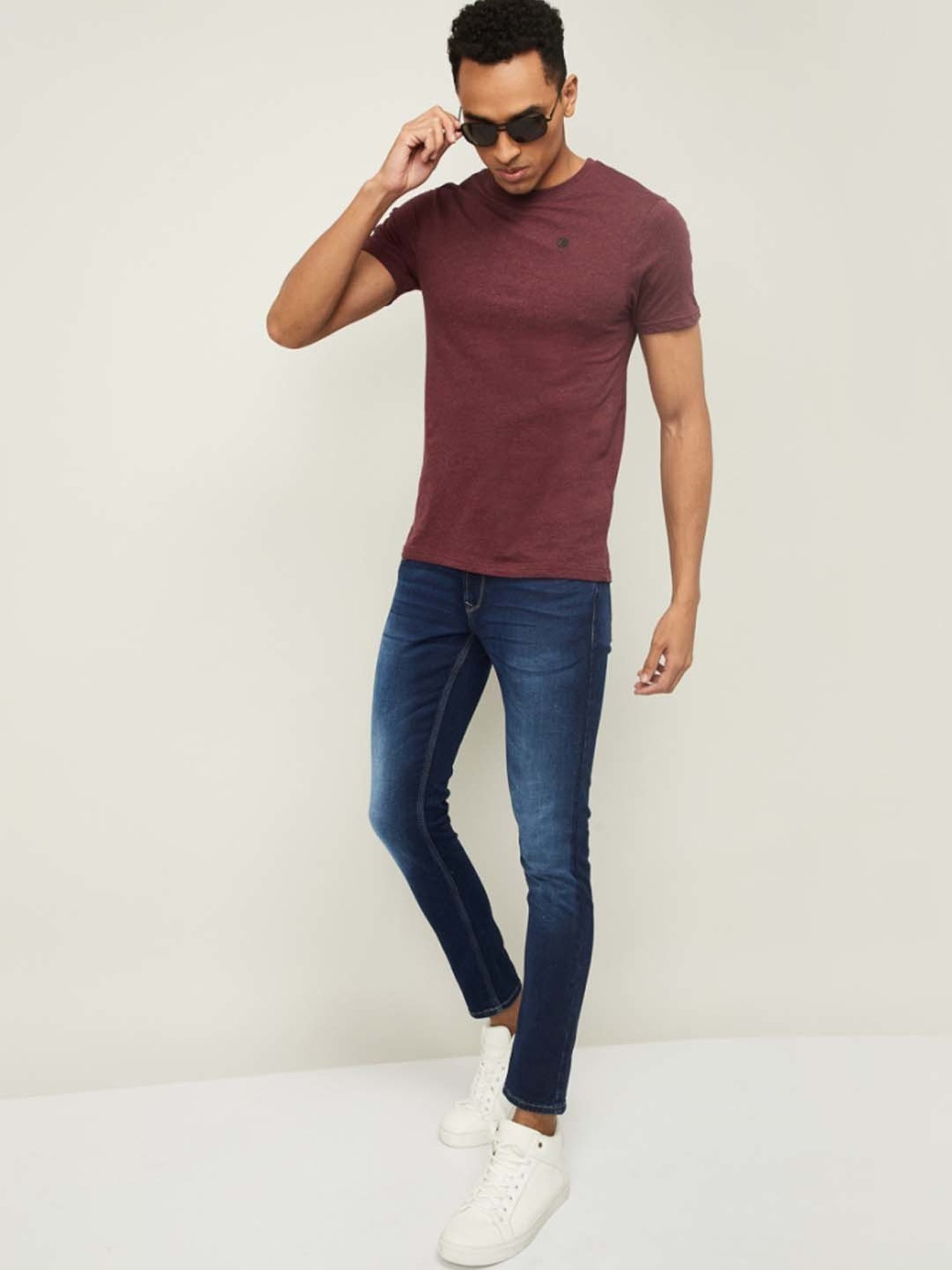 BOSSINI Maroon Cotton Regular Fit T-Shirt