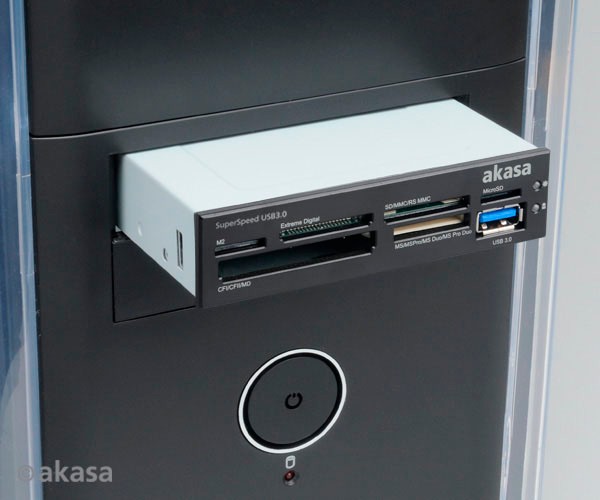 Akasa USB 3.0 SuperSpeed Memory Card Reader AK-ICR-14