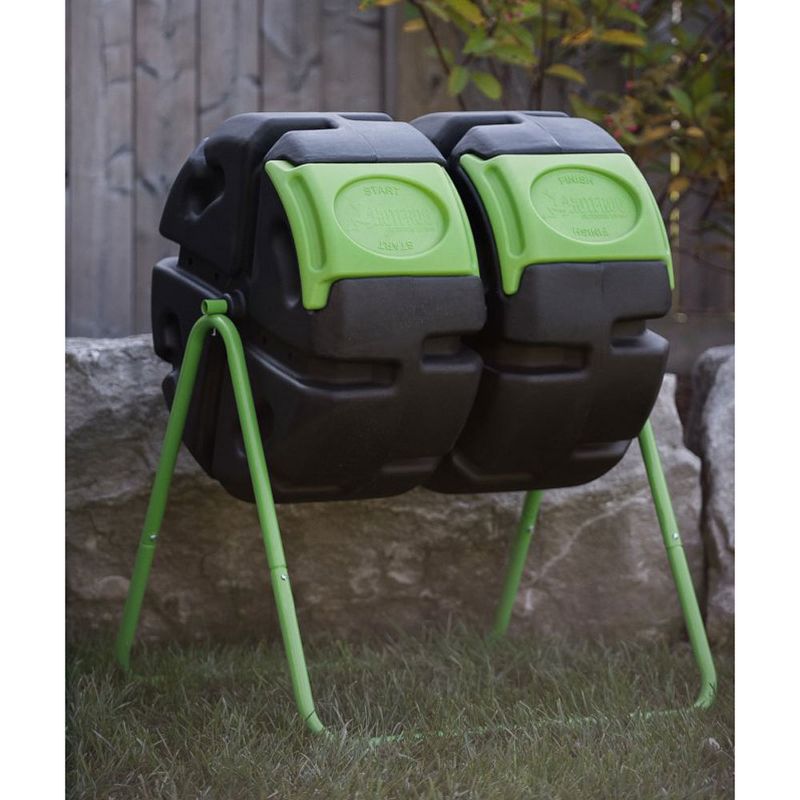 FCMP Outdoor HOTFROG 37 Gallon Plastic Dual Body Rotating Tumbling Composter Bin