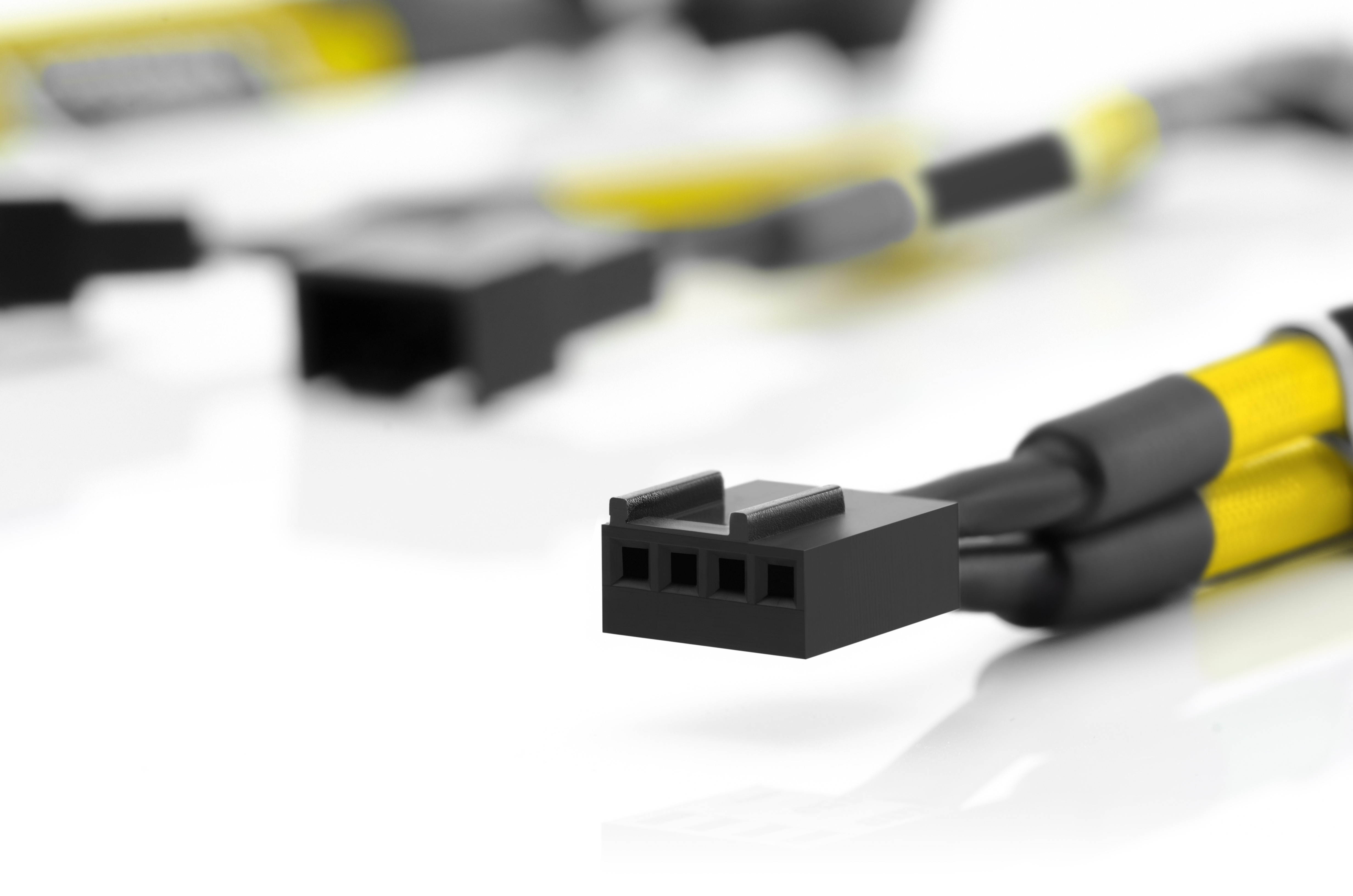 Noctua NA-SYC1 chromax.white, 4-Pin Y-Cables (White)