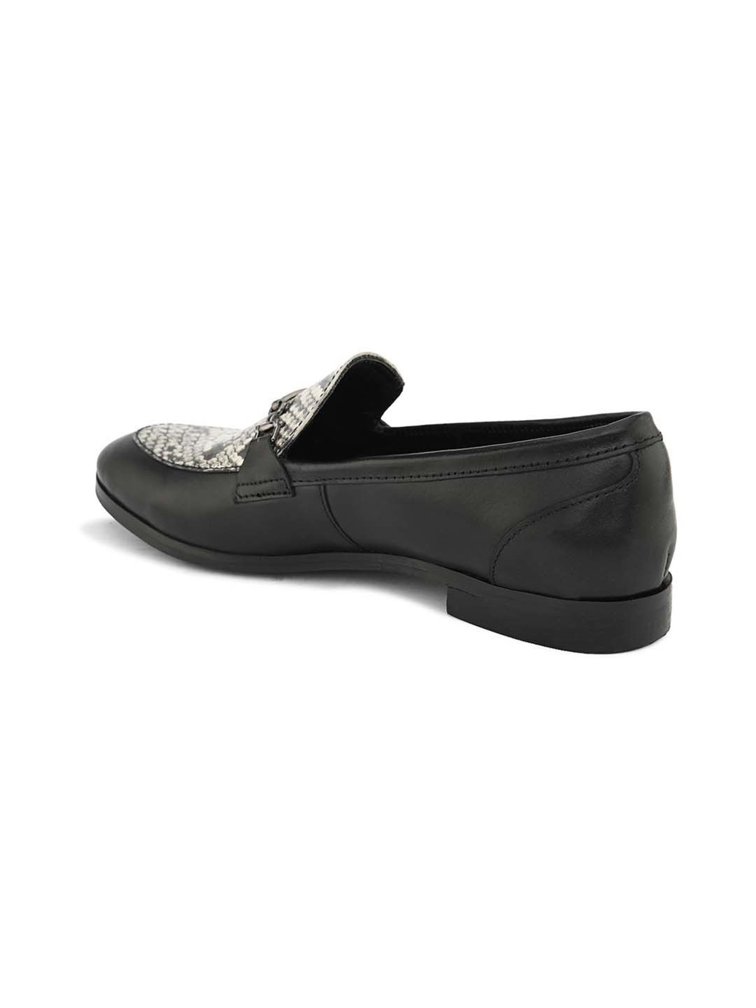 Carlo Romano Women's Black Casual Loafers