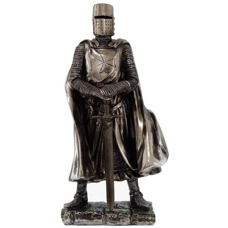 Crusader Miniatures Crusader Knight 7" Statue 8712