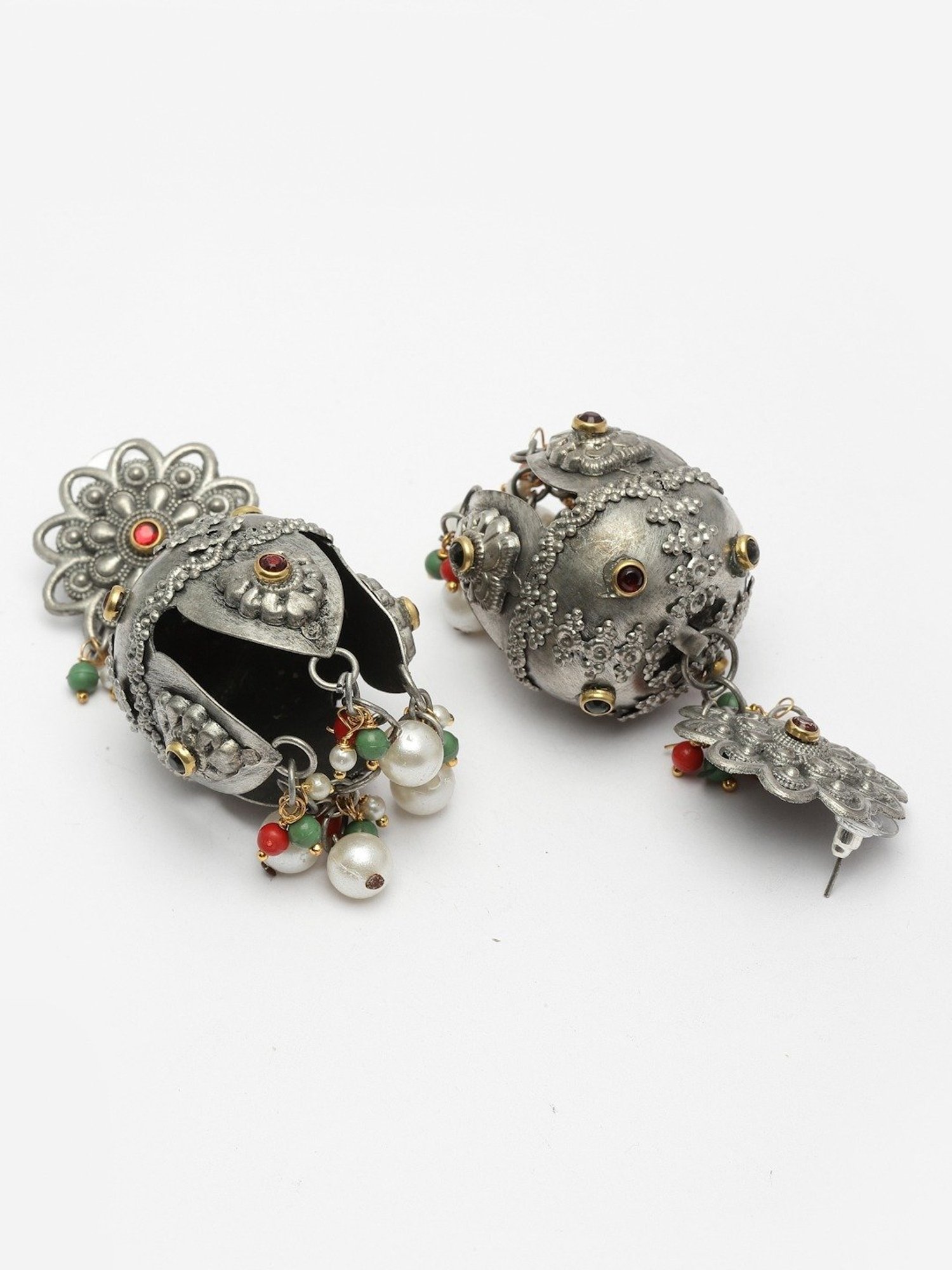 Moedbuille Stones and Pearls Tasselled Design Filigree Work Oxidised Silver Plated Earrings