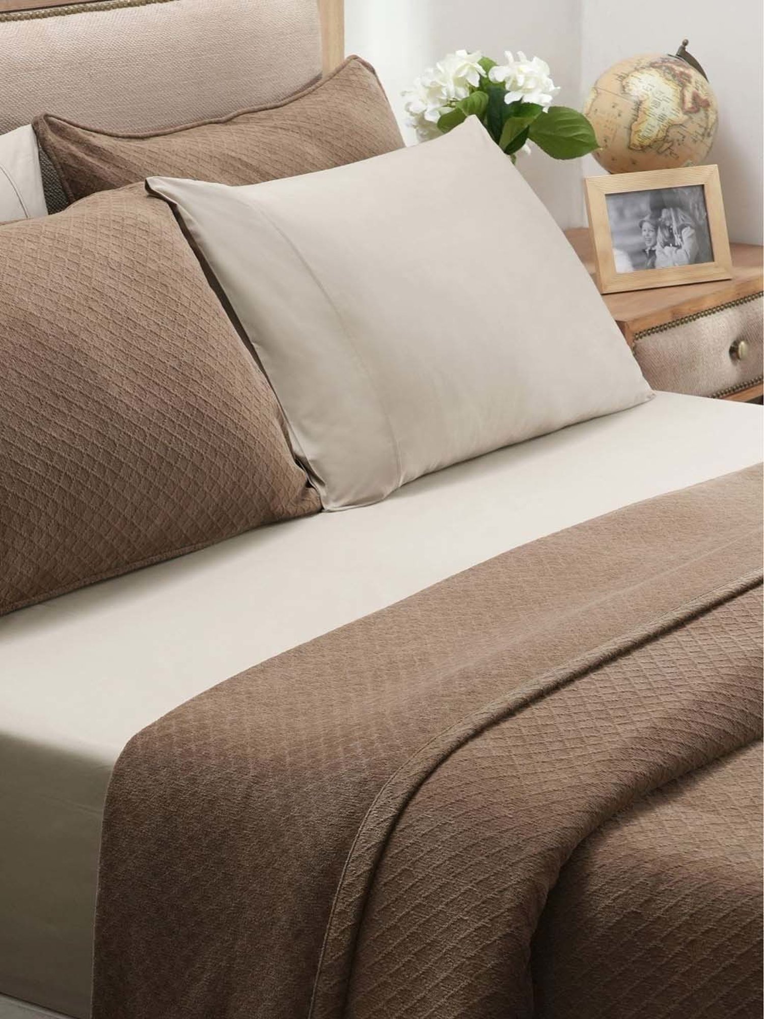 Maspar Colorart Blaize Friar Brown Cotton 200 TC 256 GSM Double Size Bed Cover