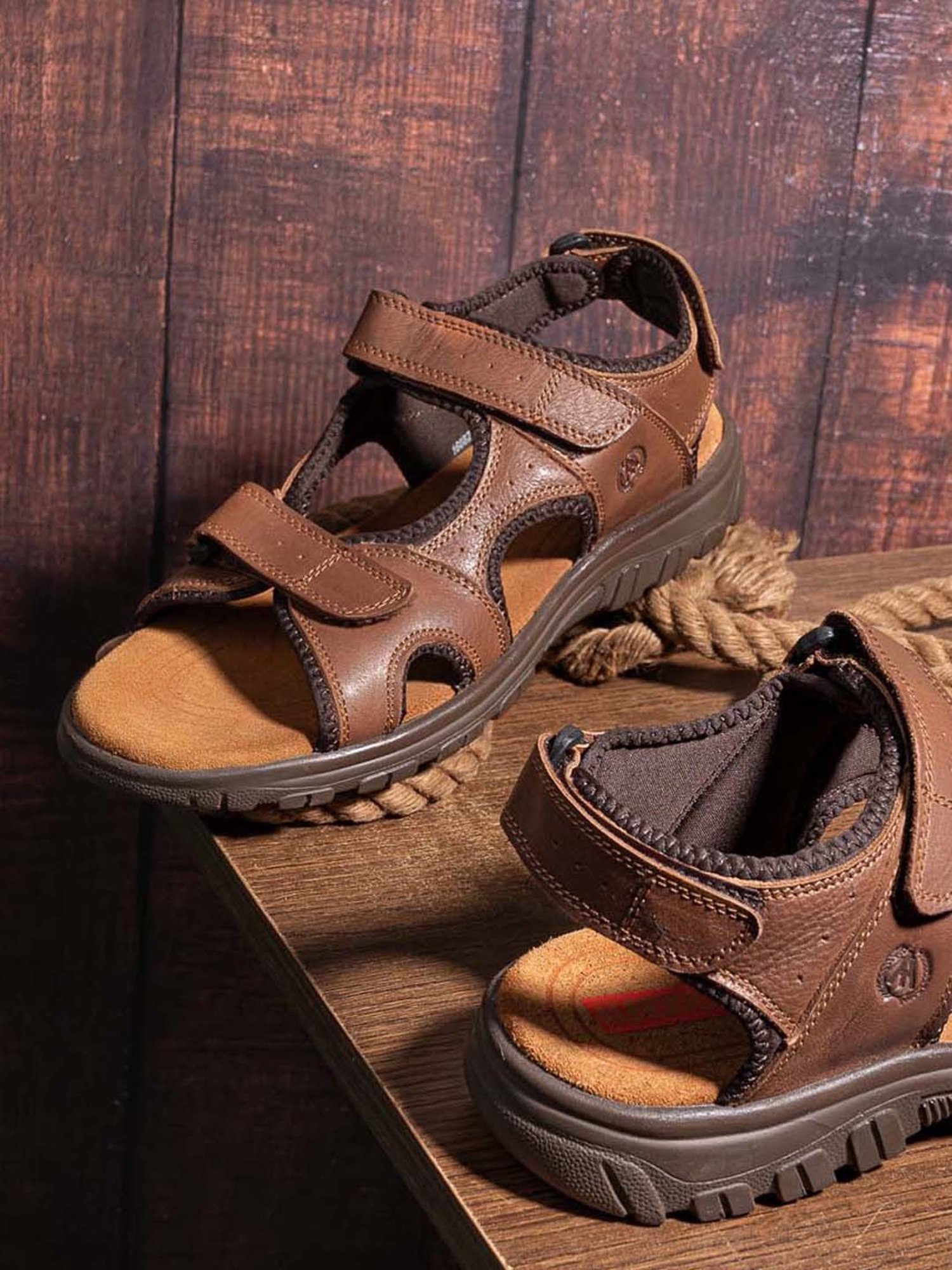 Alberto Torresi 
 Men's Tan Floater Sandals