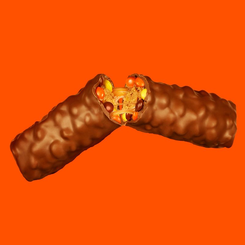 Reese's Outrageous Stuffed With Pieces Candy - 1.48oz