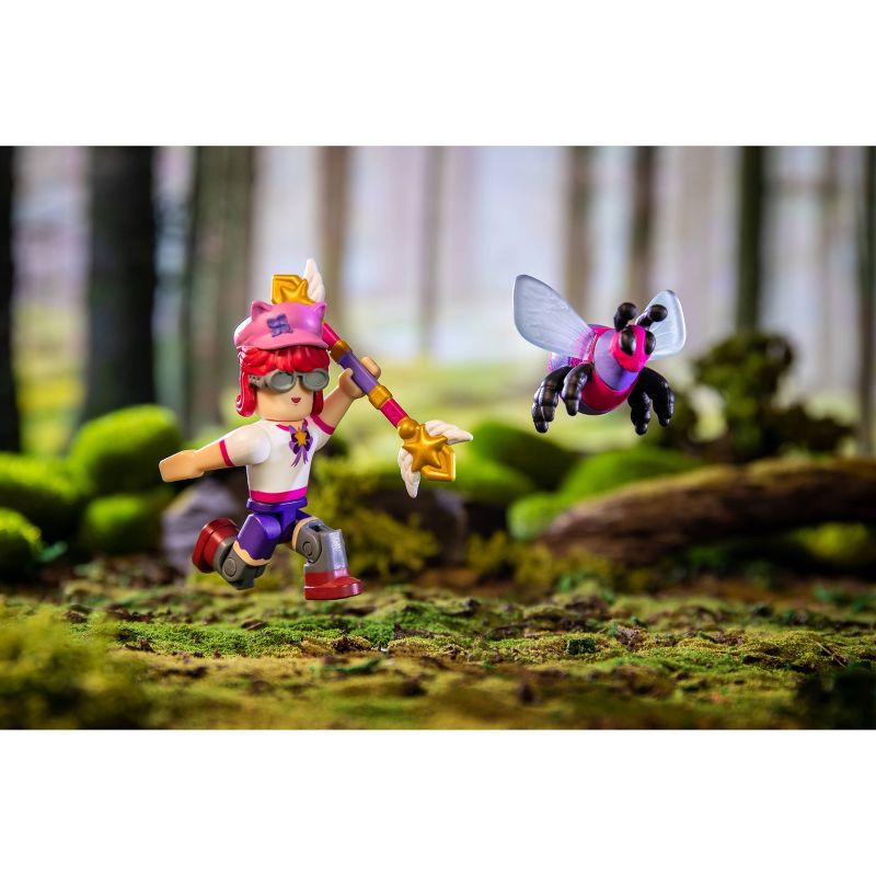 Roblox Action Collection - Star Sorority: Bee Wrangler Figure Pack (Includes Exclusive Virtual Item)