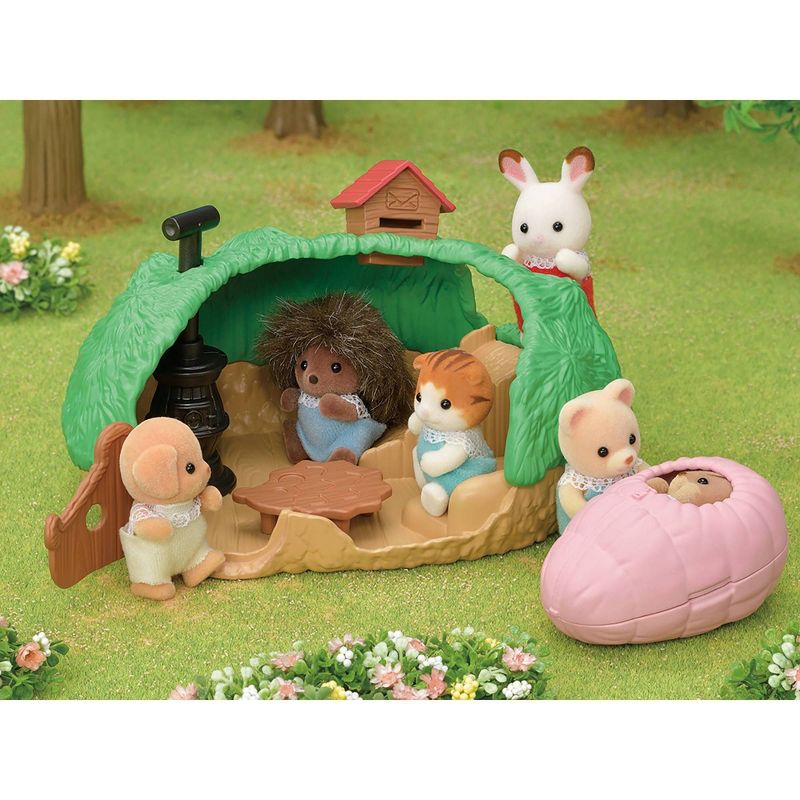 Calico Critters Baby Hedgehog Hideout