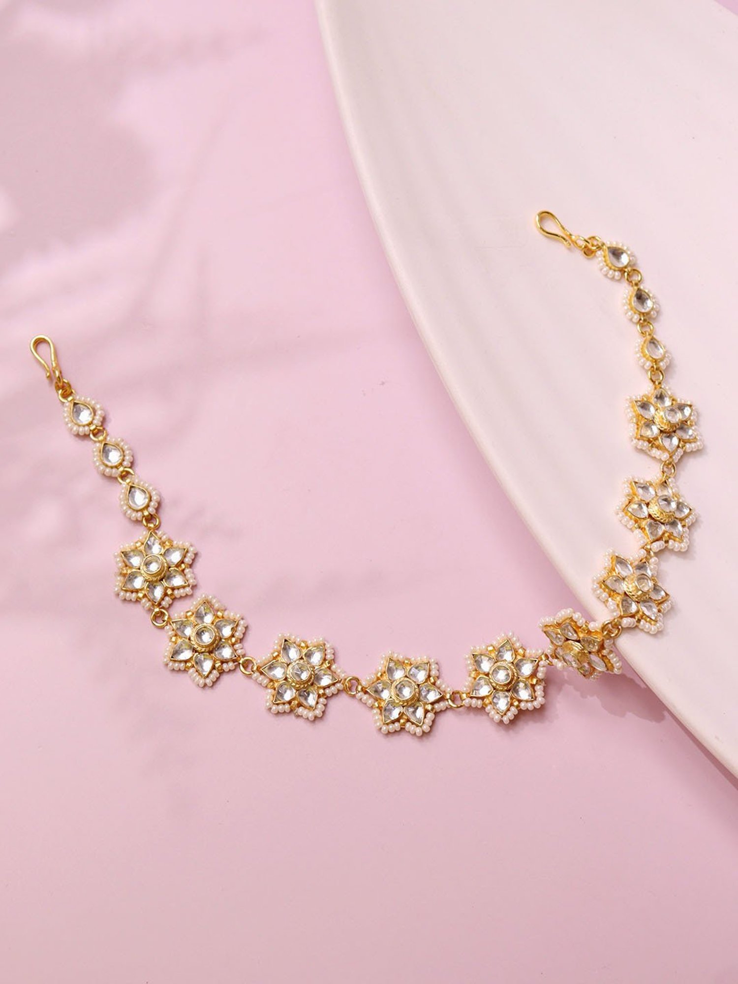 OOMPH White Pearls Wedding Hair Band