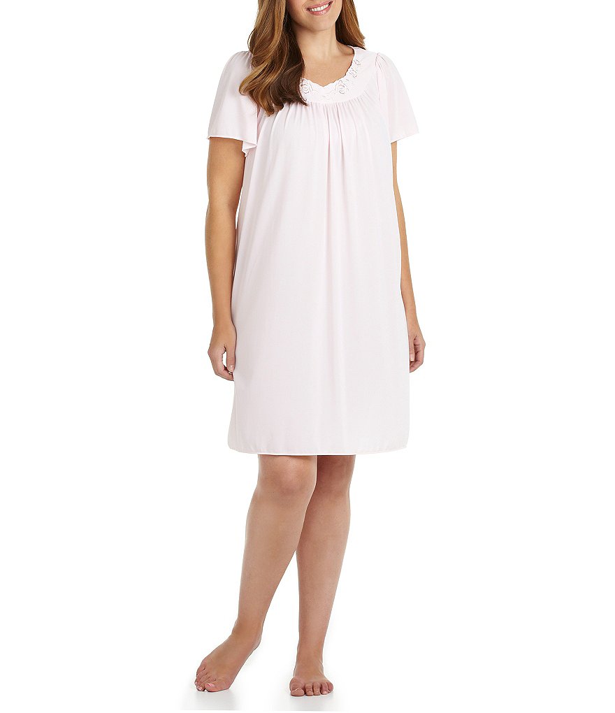 Miss Elaine Plus Tricot Short Gown