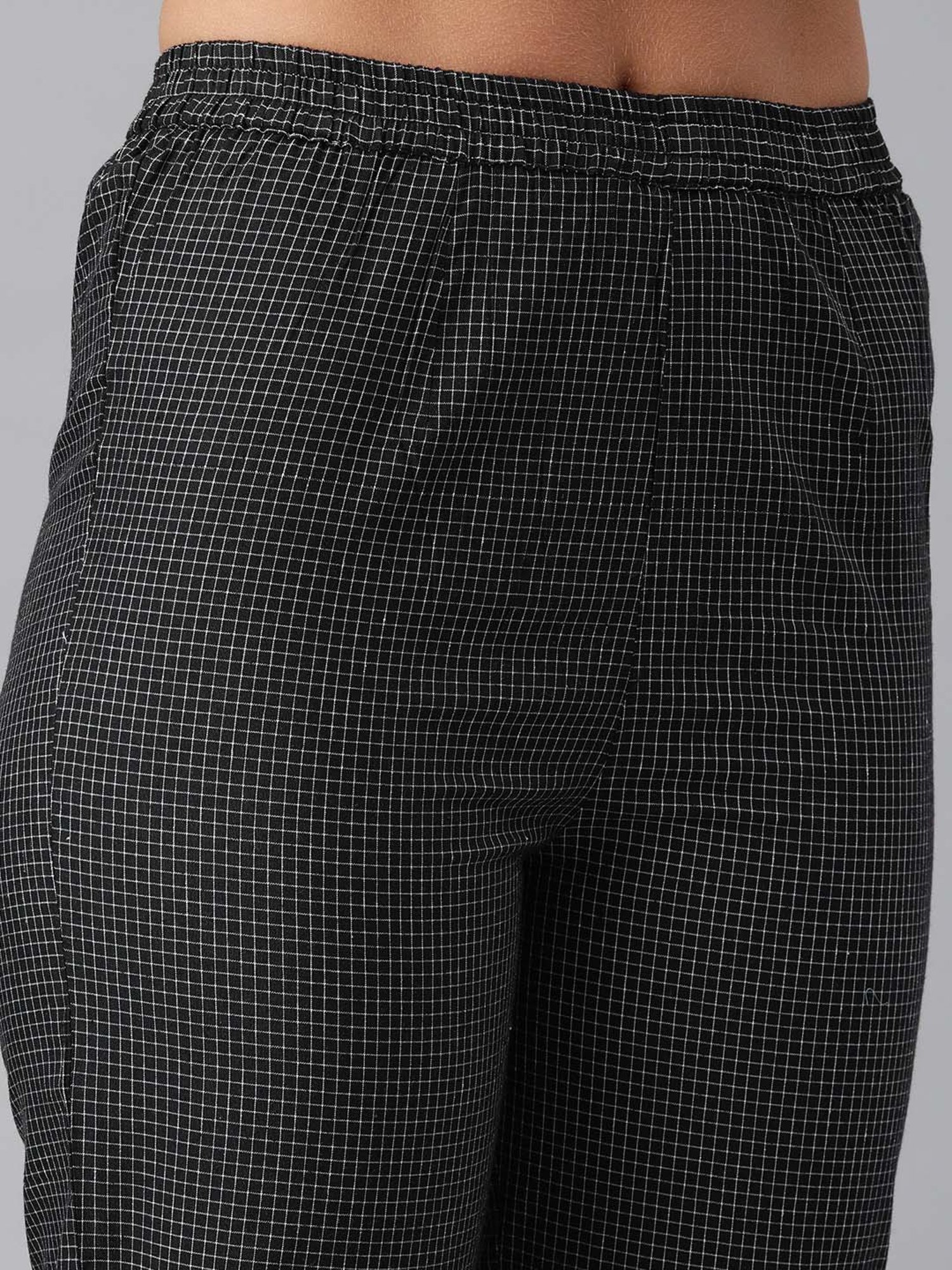 KSUT Black Chequered Kurta Pant Set