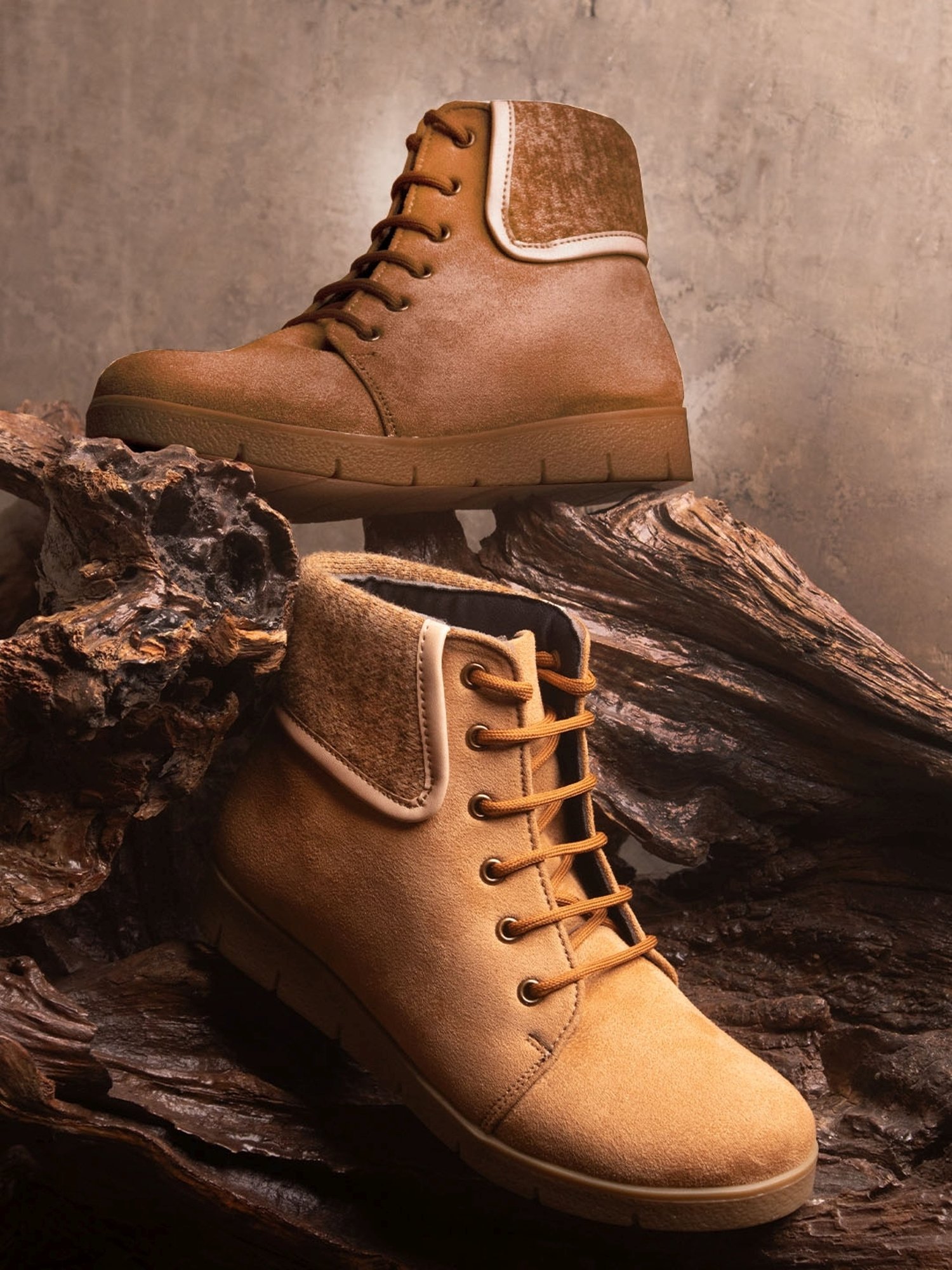 Inc.5 Women's Beige Derby Boots