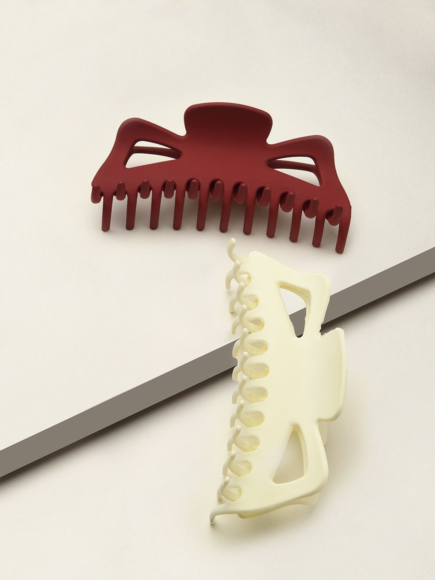 ToniQ Black Hair Clutch - Set of 3