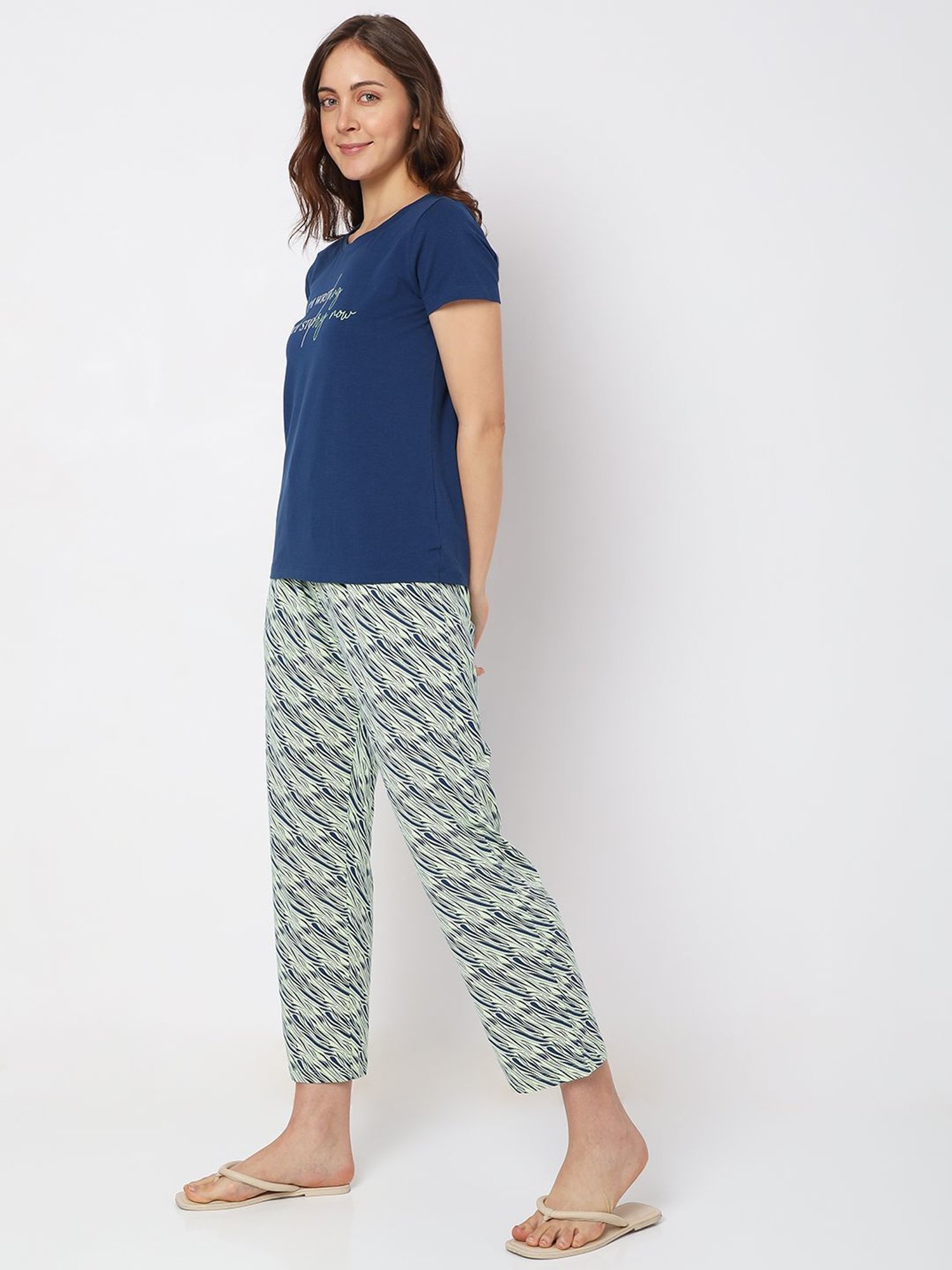 Vero Moda Intimates Navy & Beige Cotton Graphic Print T-Shirt With Pyjamas