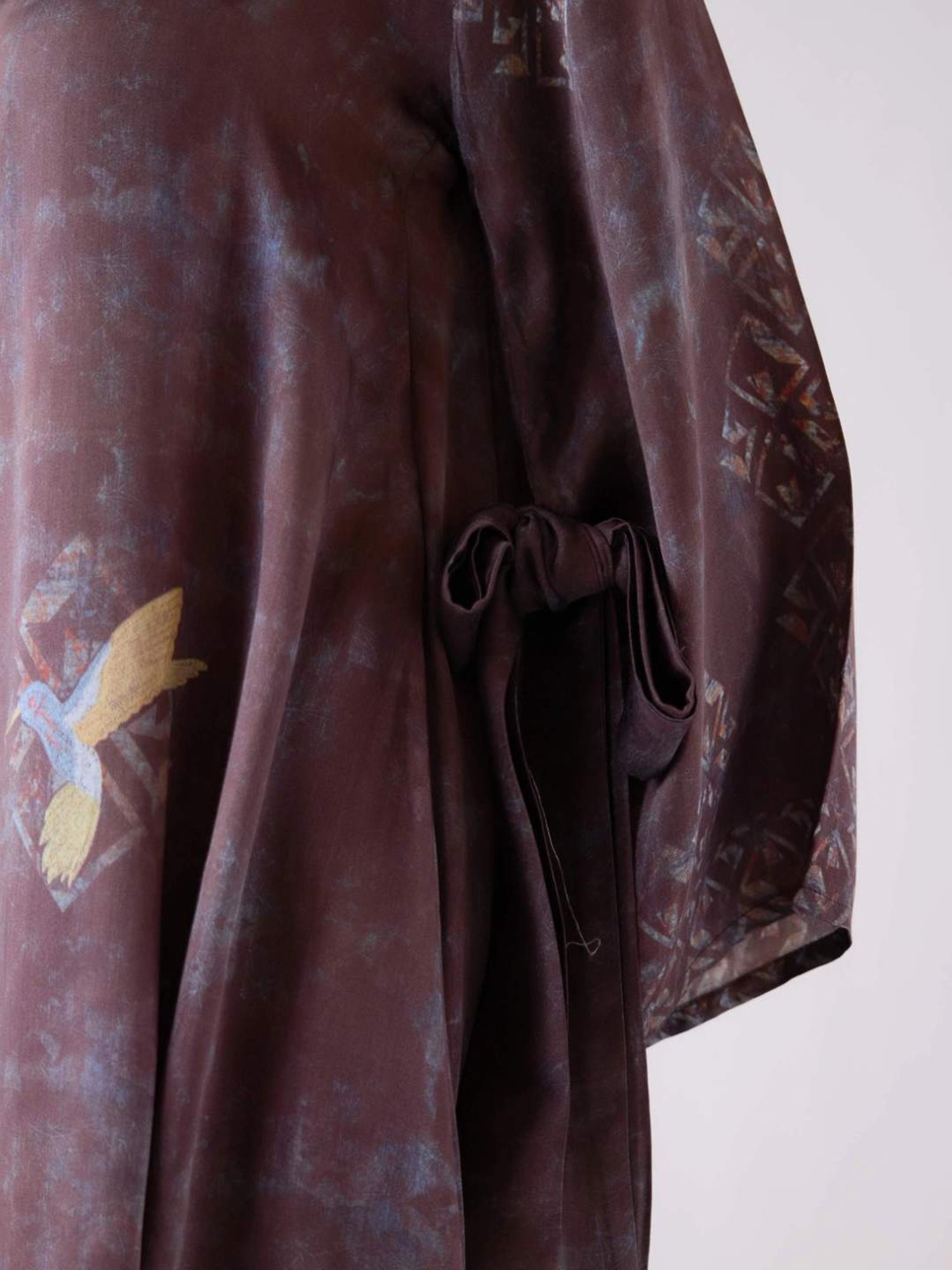 Basanti Kapde aur Koffee Grey Tunic with Pant