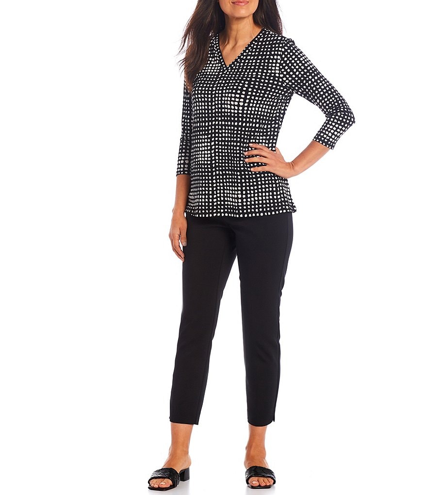 Investments 3/4 Sleeve Dot Print V-Neck Top