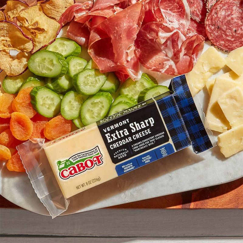 Cabot Creamery Extra Sharp Cheddar Cheese - 8oz