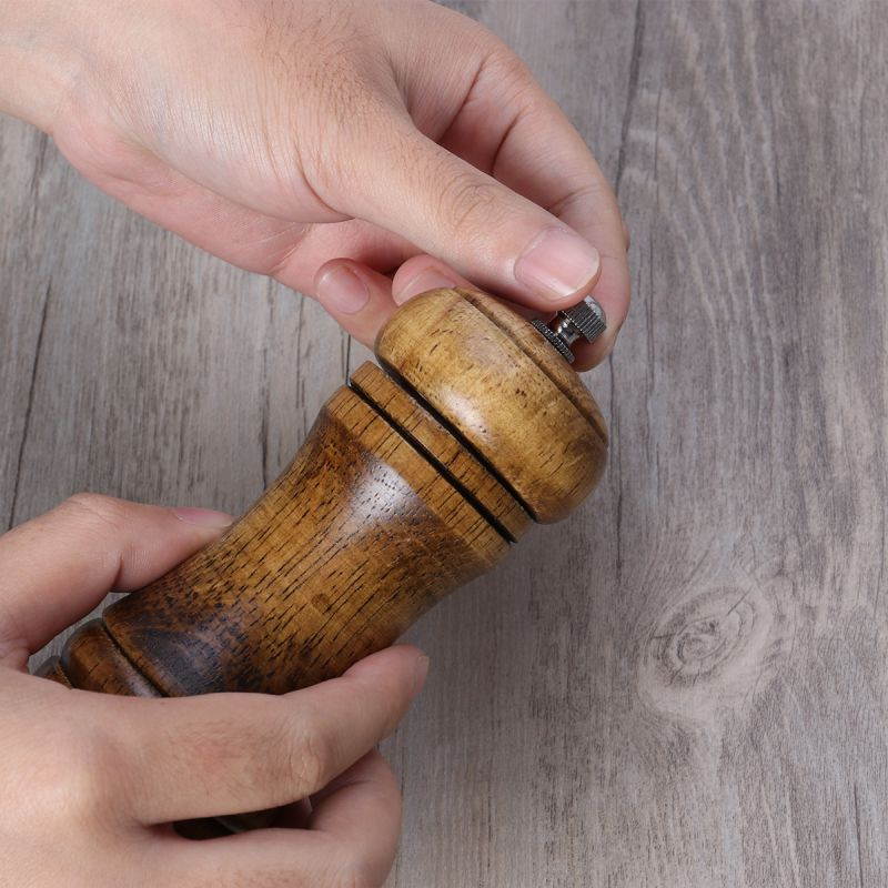 5 Inch Capstan Wood Pepper Grinder Wooden Mill Hand Movement