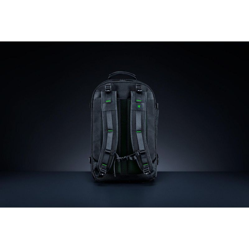 Razer Rogue 17" Backpack V3 Chromatic - Tear & Water-Resistant Exterior