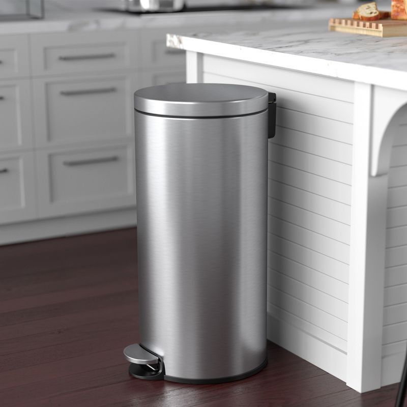 iTouchless Step Pedal Kitchen Trash Can with AbsorbX Odor Filter and Removable Inner Bucket 8 Gallon Round Stainless Steel