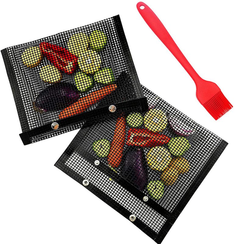 2 Pack BBQ Mesh Grill Bags Reusable Grilling Pouches Heat-Resistant Non-Stick Grilling Mesh Bag for Charcoal,Gas,Electric Grills,Suitable for Outdoor Picnic Cooking Barbecue(With Oil Brush) (BLACK)