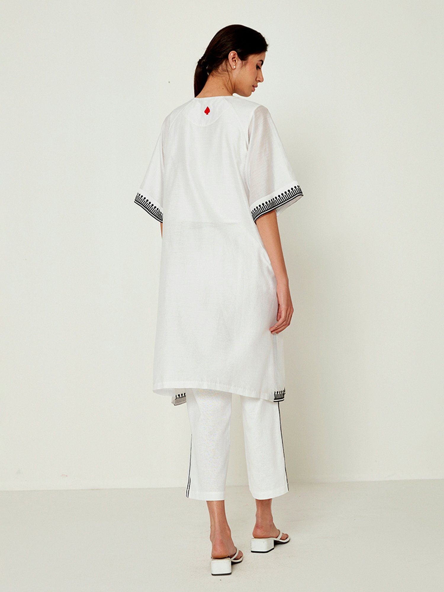 ANCESTRY White Chanderi Crop Top & Pants Set With Jacket