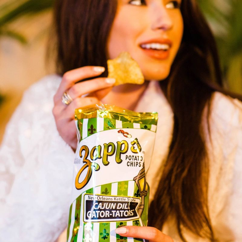 Zapp's New Orleans Kettle Style Cajun Dill Gator-Tators Potato Chips - 5oz