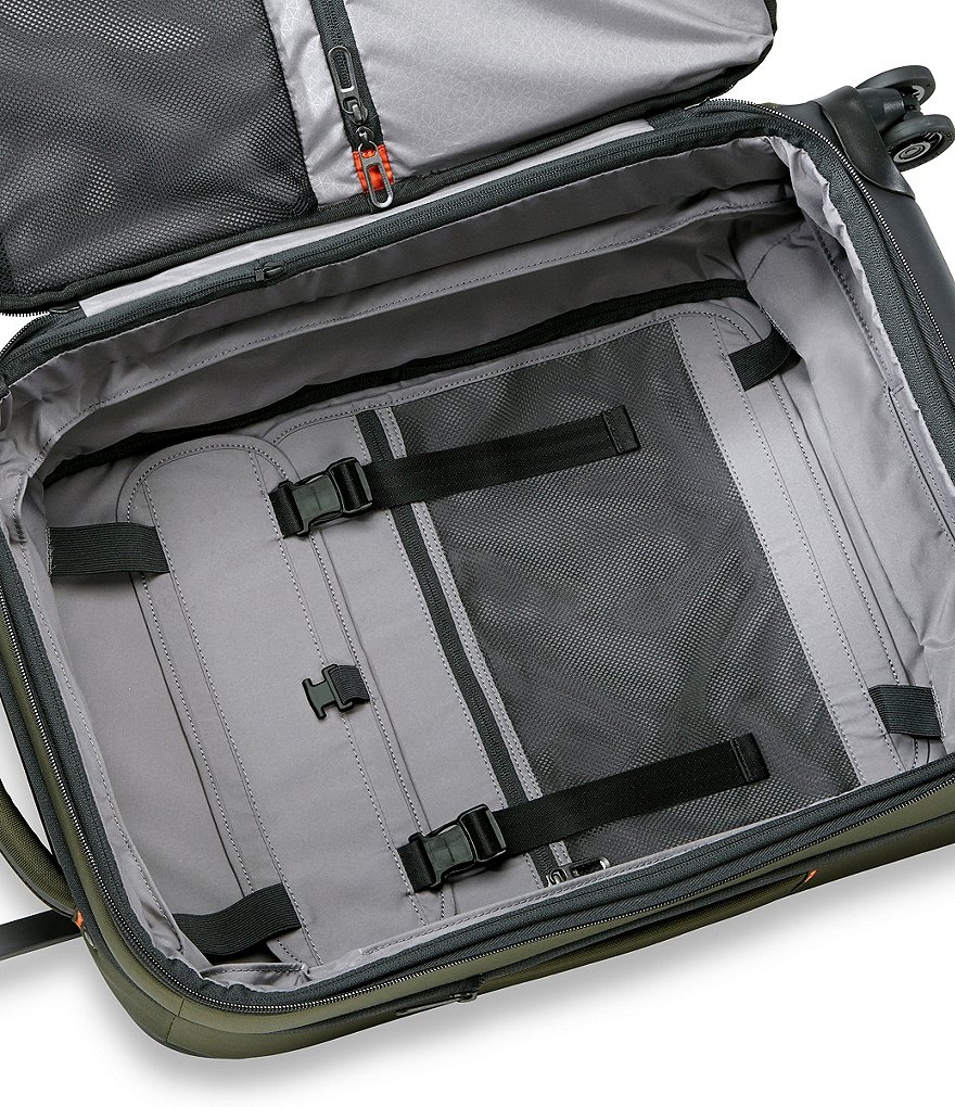 Briggs & Riley ZDX 22#double; Carry-On Expandable Spinner