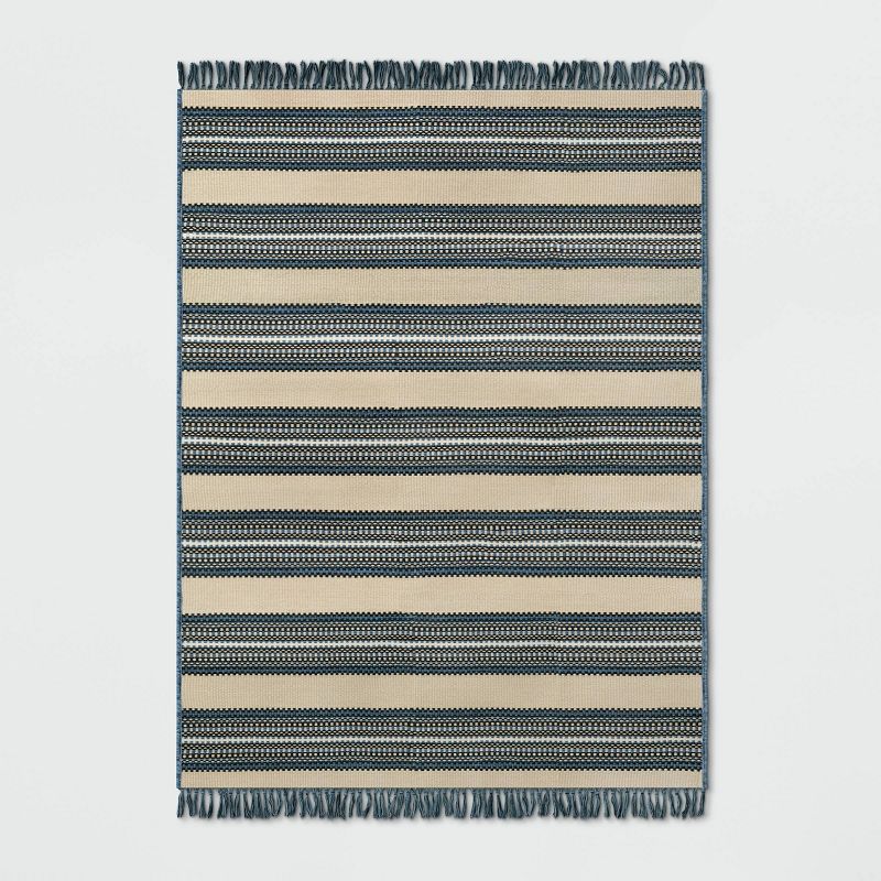 8' x 10' Le Soleil Outdoor Rug Black/Ivory - Linon
