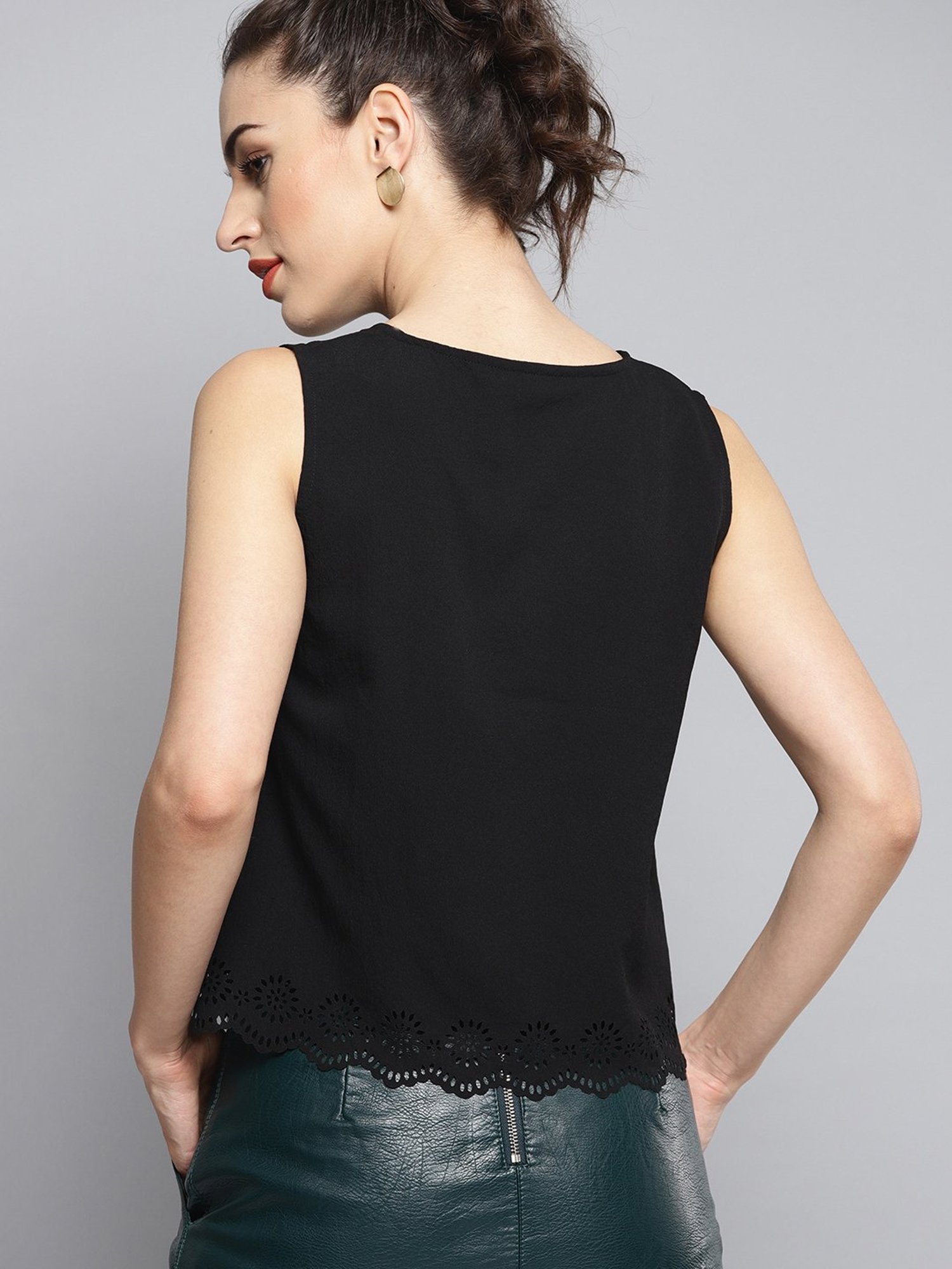 Carlton London Black Top